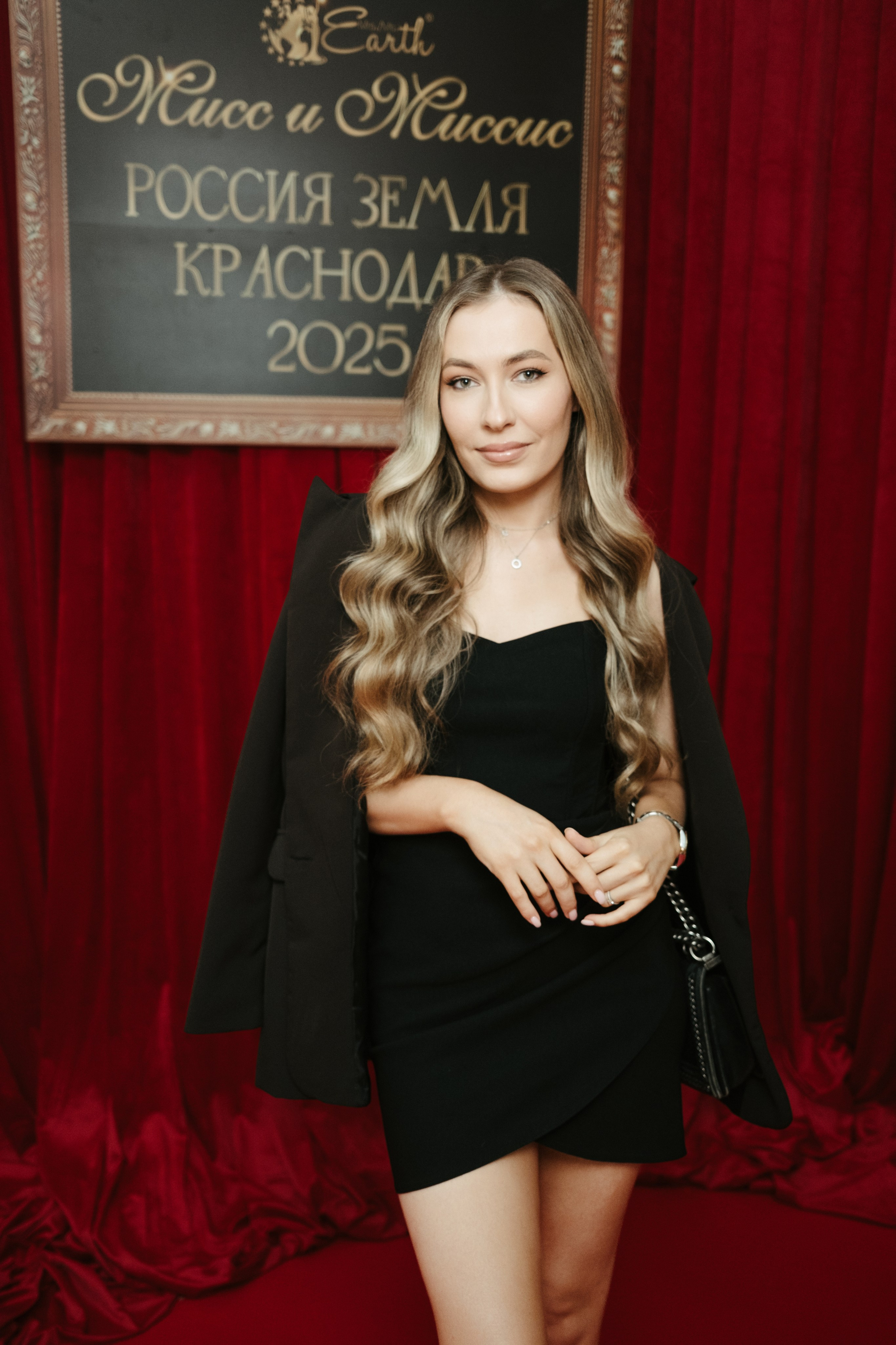 Мисс и Миссис Россия Земли Краснодар 2025. Свадебный и репортажной фотограф Денис Ожигин в Краснодаре и Краснодарском крае