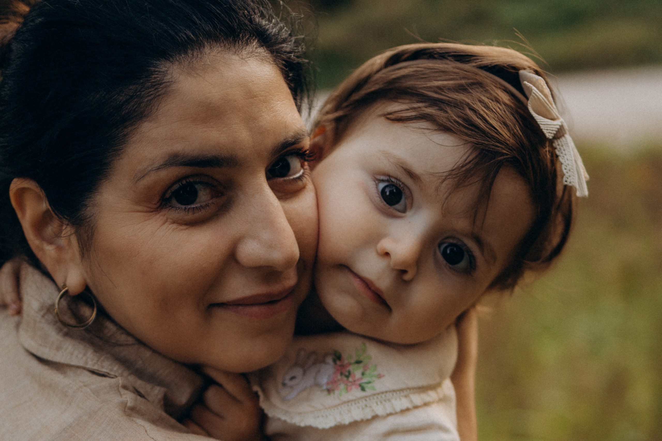 Мама и доченька (14.09.2025 г.) г. Жуков (Калужская обл.). Надежда Стар семейный и церковный фотограф в Жукове и Калужской области