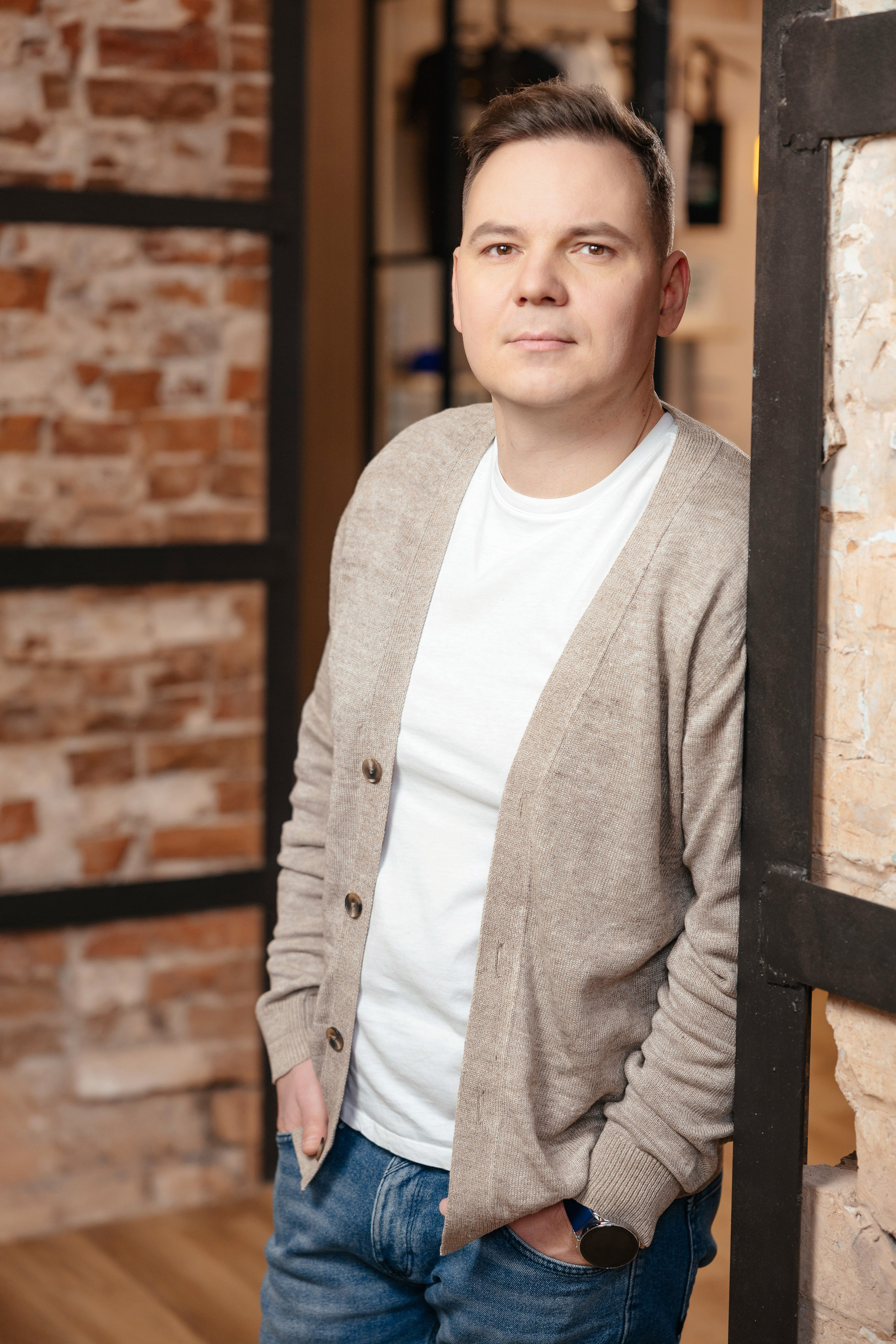 Бизнес портреты команды в Екатеринбурге. Фотограф для бизнеса Константин Брусницын в Екатеринбурге