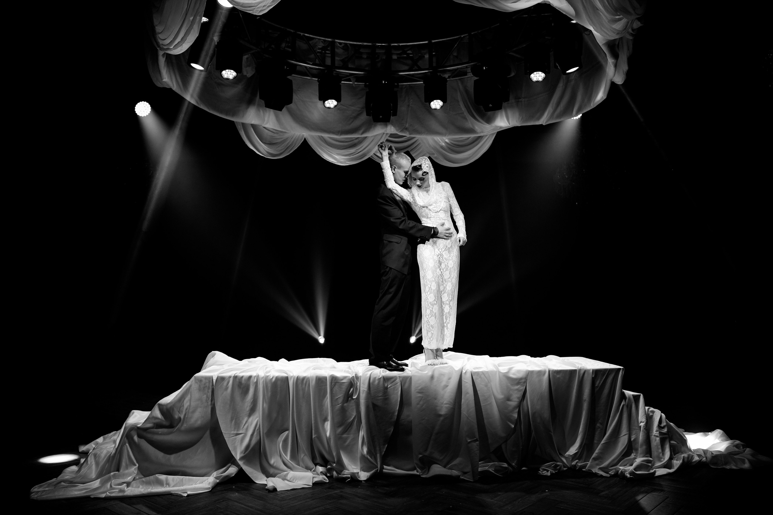 Midnight Secret. Свадебный фотограф и видеограф в Ростове-на-Дону. Максим и Наталья Лебедевы