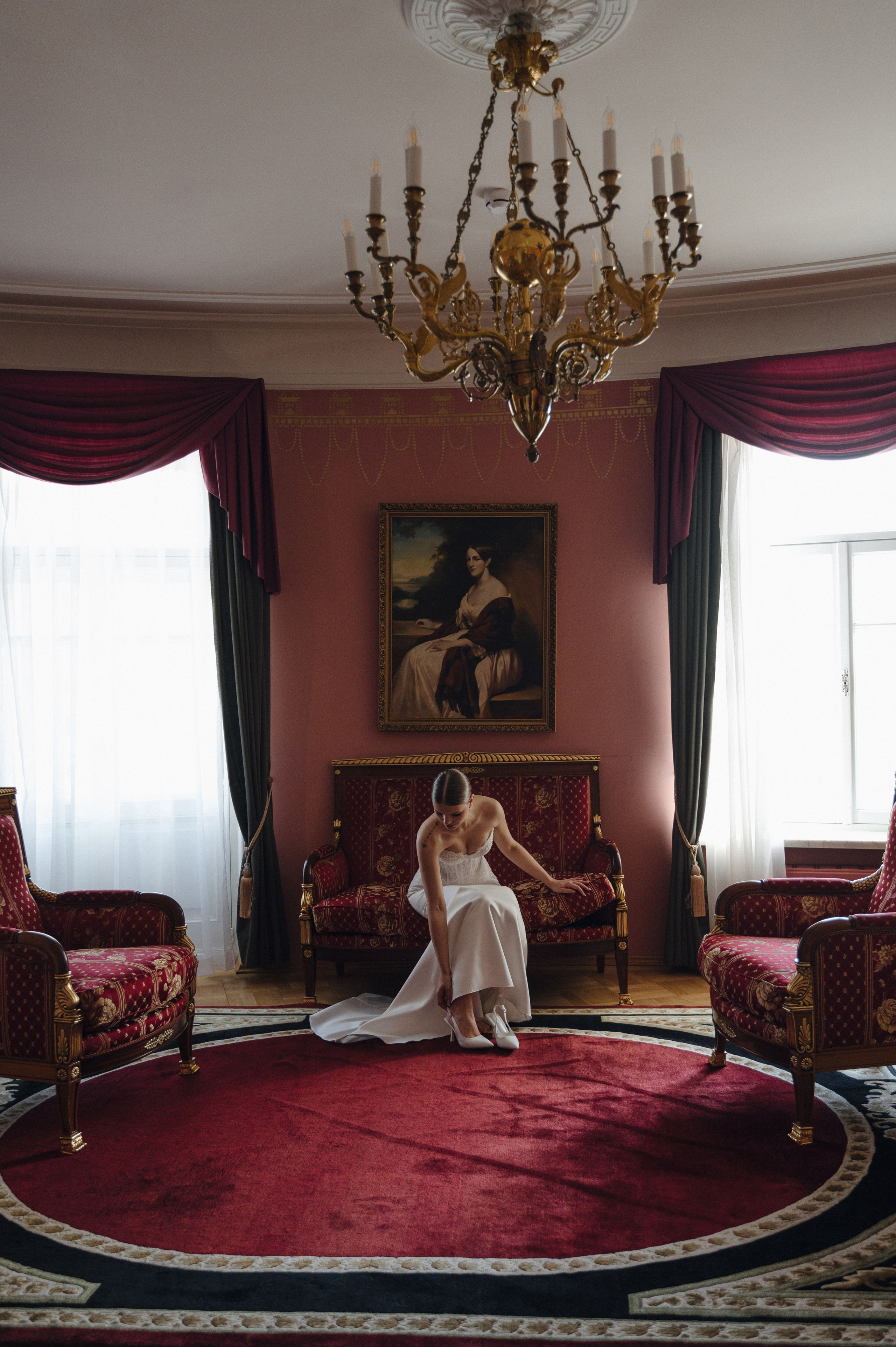 Дмитрий и Луиза. Гостиница Националь и ресторан Белуга. Свадебный фотограф Москва и Санкт-Петербург. Анастасия Чудина