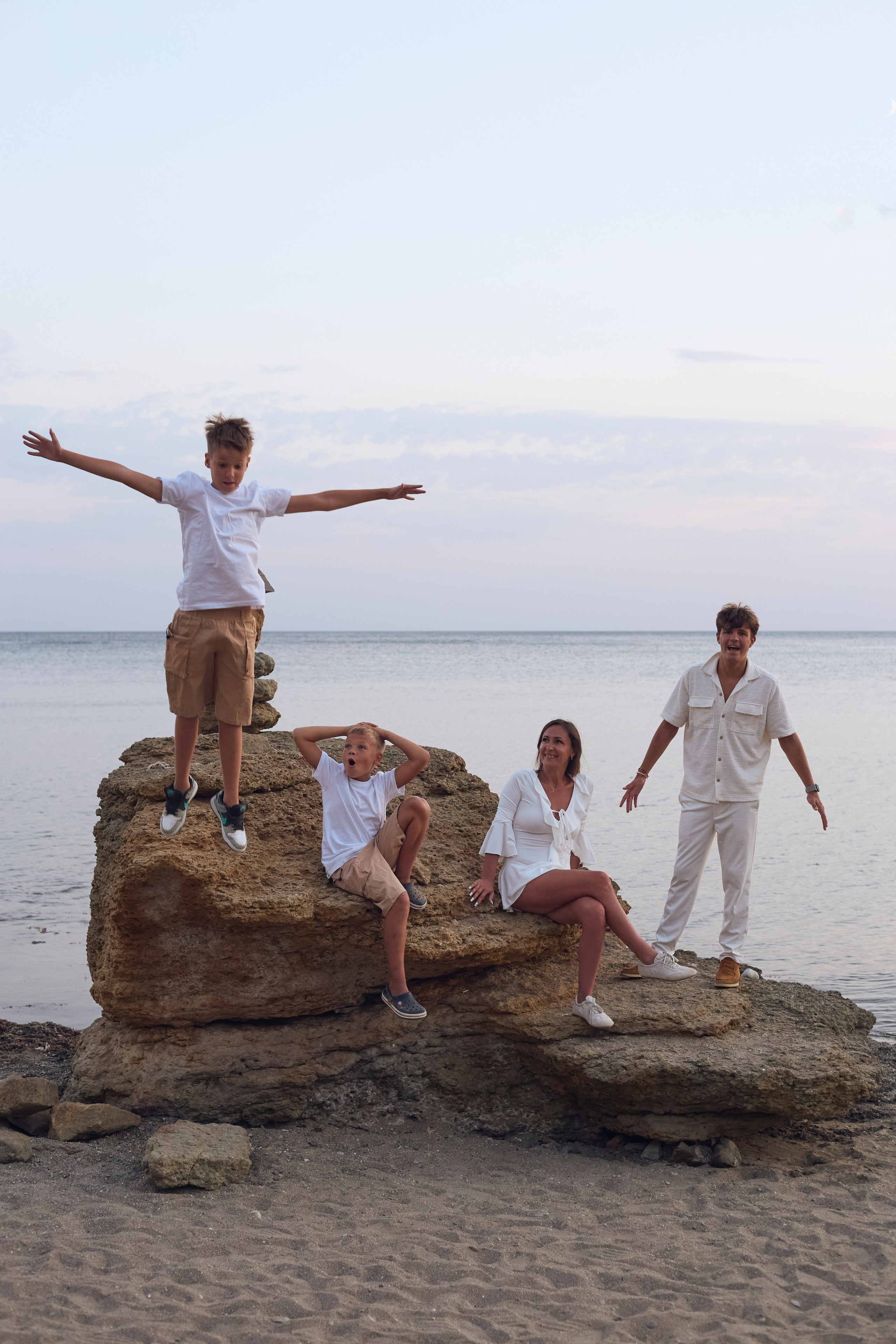 Семейная |Ира и сыновья. Семейный фотограф в Феодосии и по Крыму Брежнева Алла