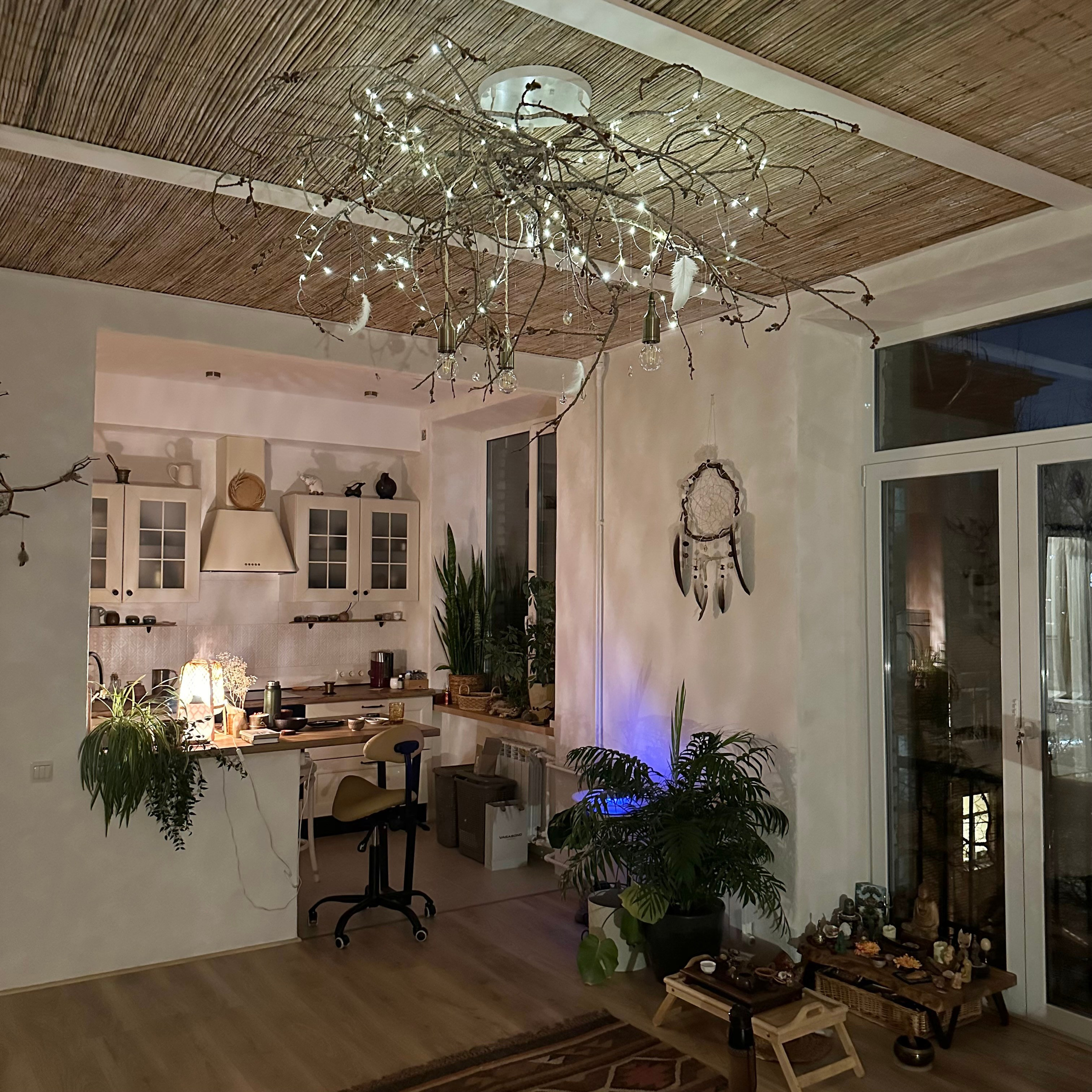 Квартира в Эко стиле. Дизайнер декоратор интерьеров и предметов интерьера