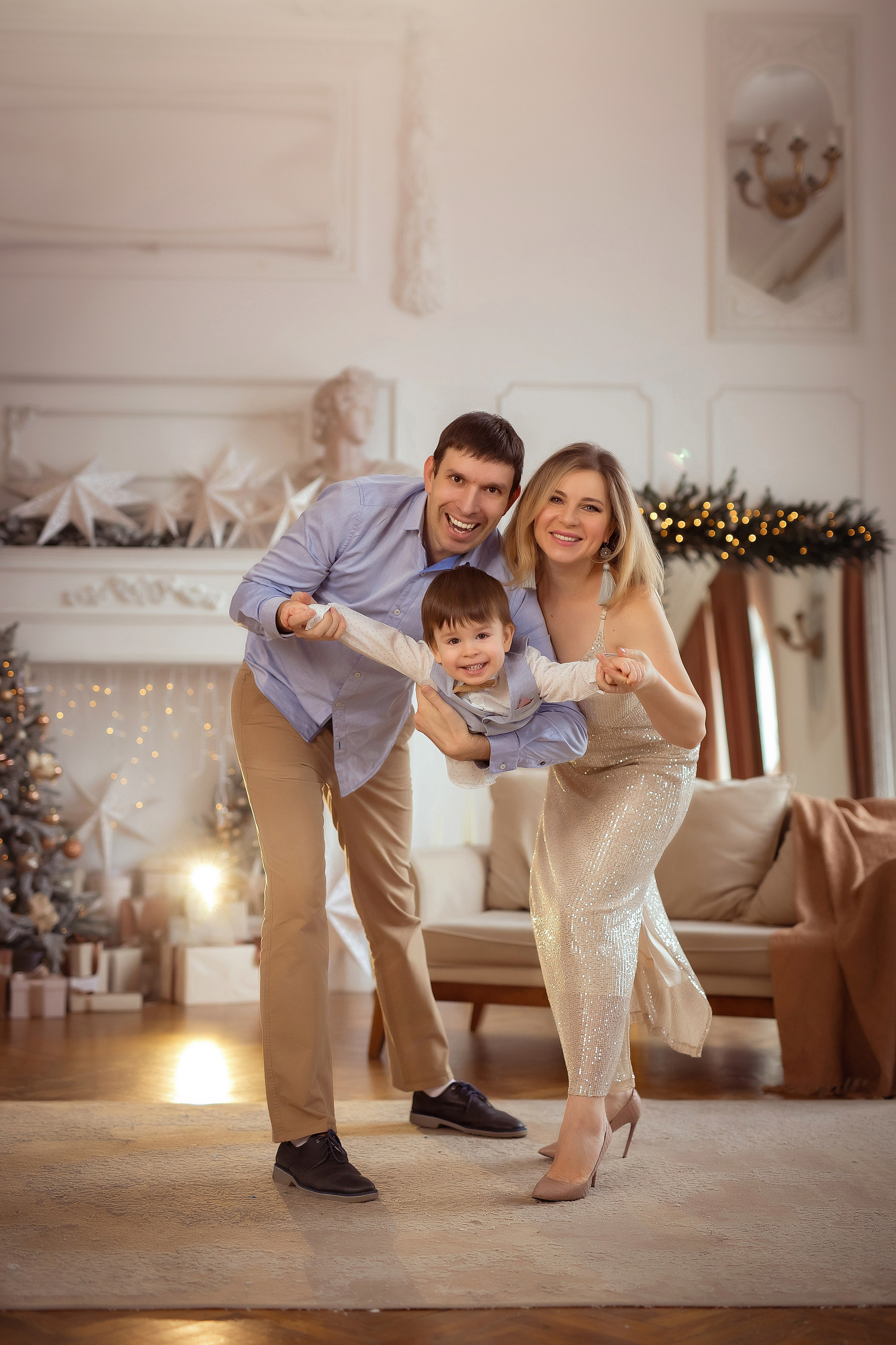 Семейная История. Фотограф на крещение и венчание