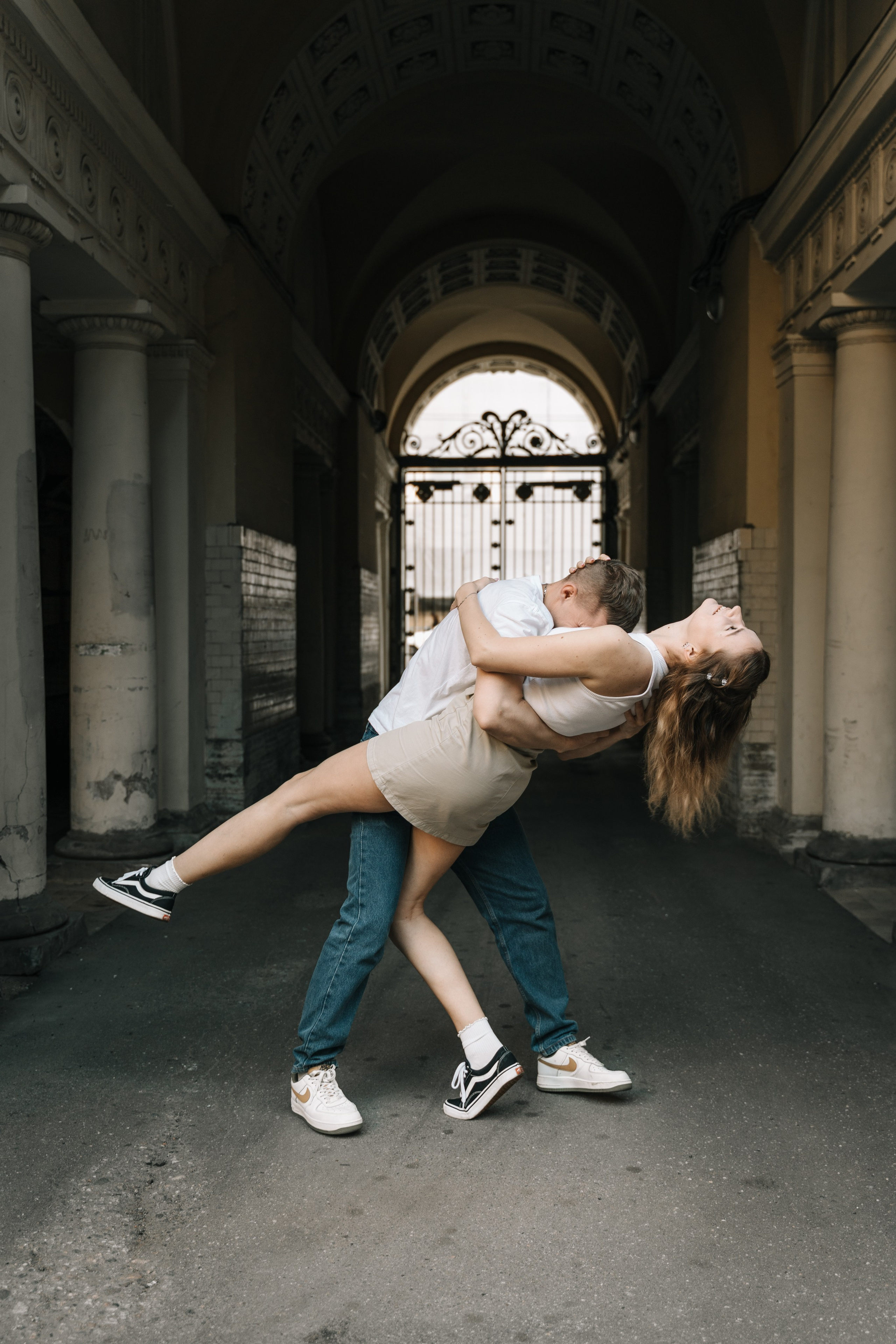 SUDAKOVY. MILATE — выпускные альбомы, фотосессии и видео в Москве