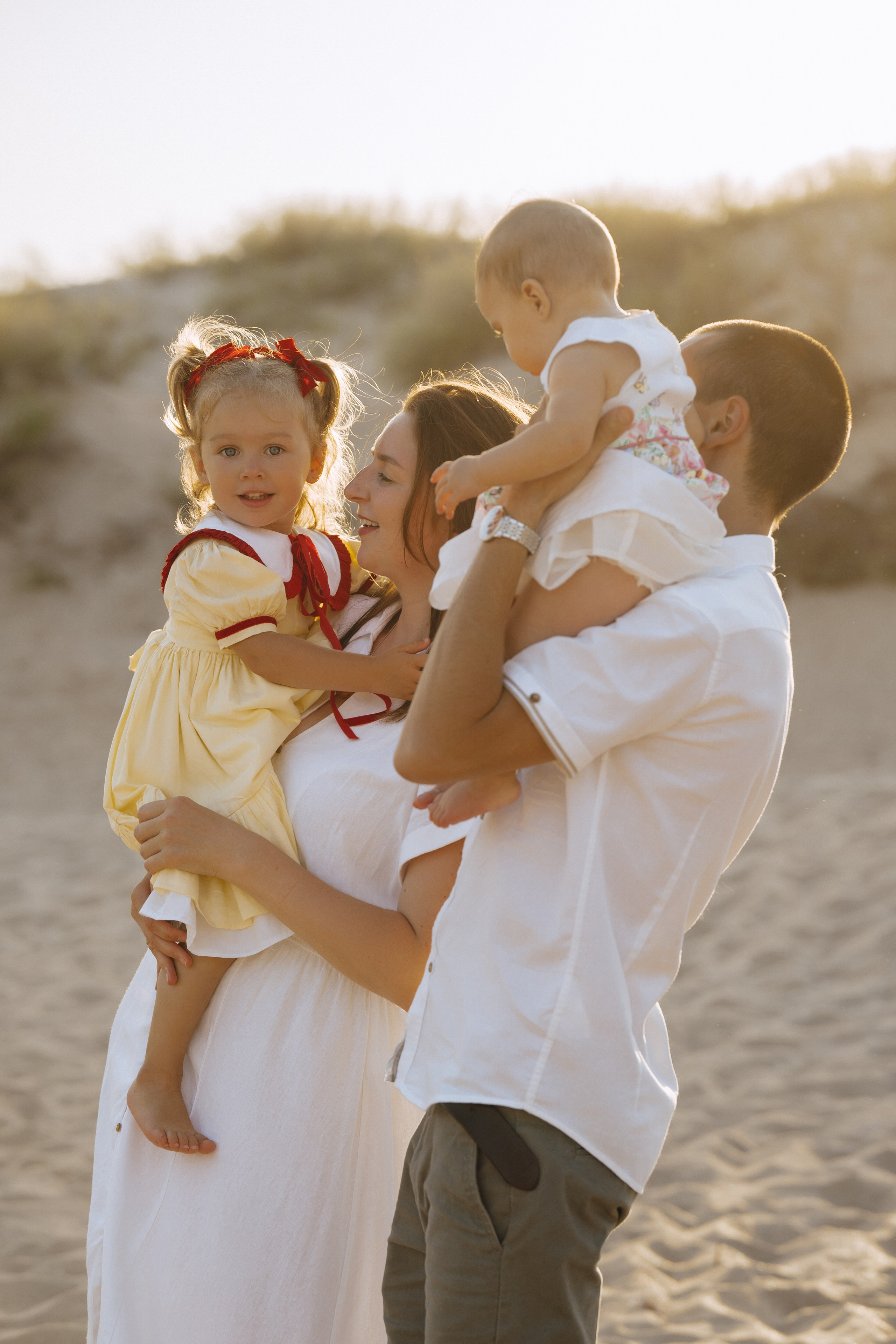 Новороссийск: семейные кадры у моря с профессиональным фотографом, фотограф Новороссийск