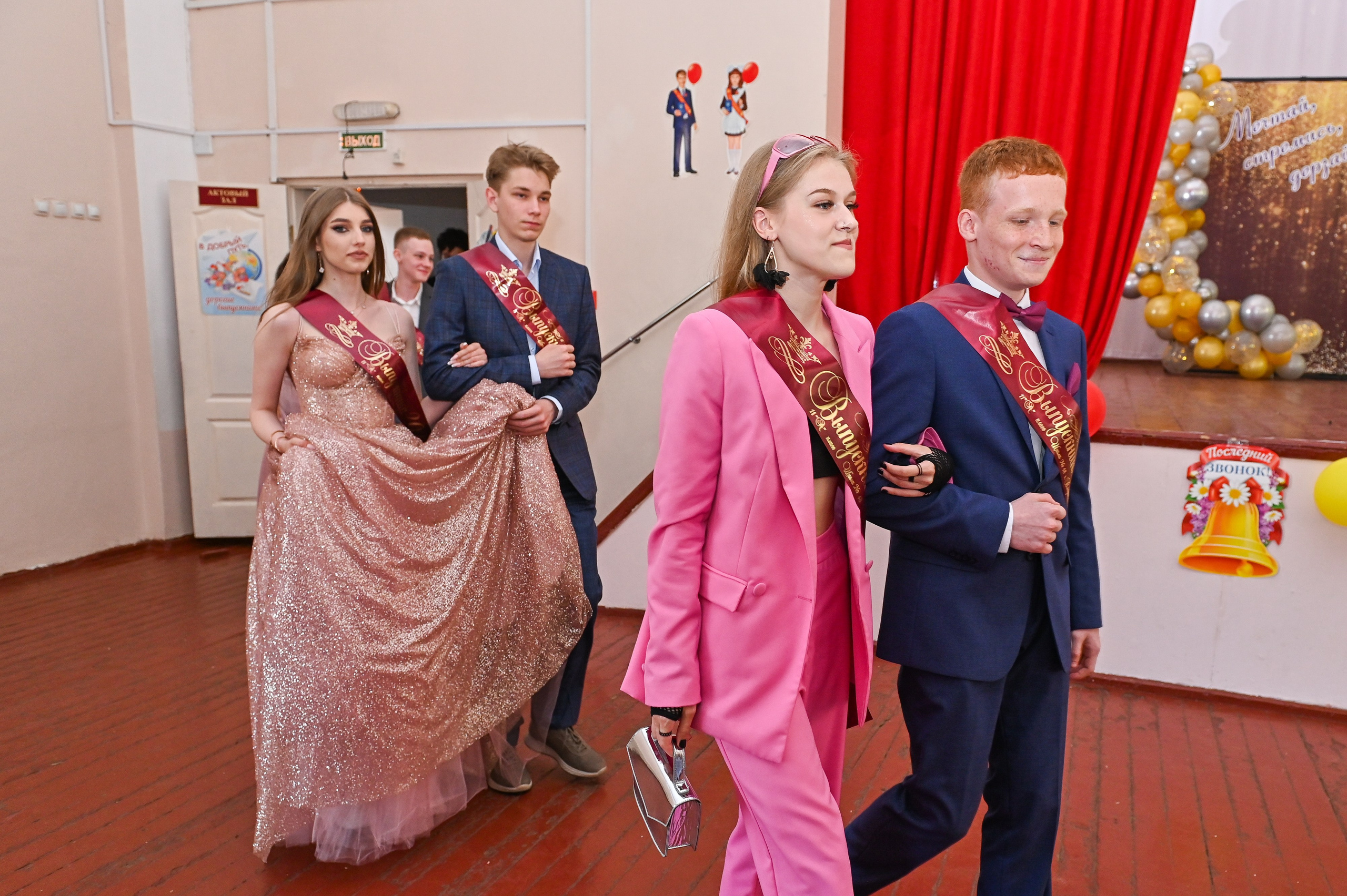 Выпускной школа 48. Семейный и свадебный фотограф во Владивостоке