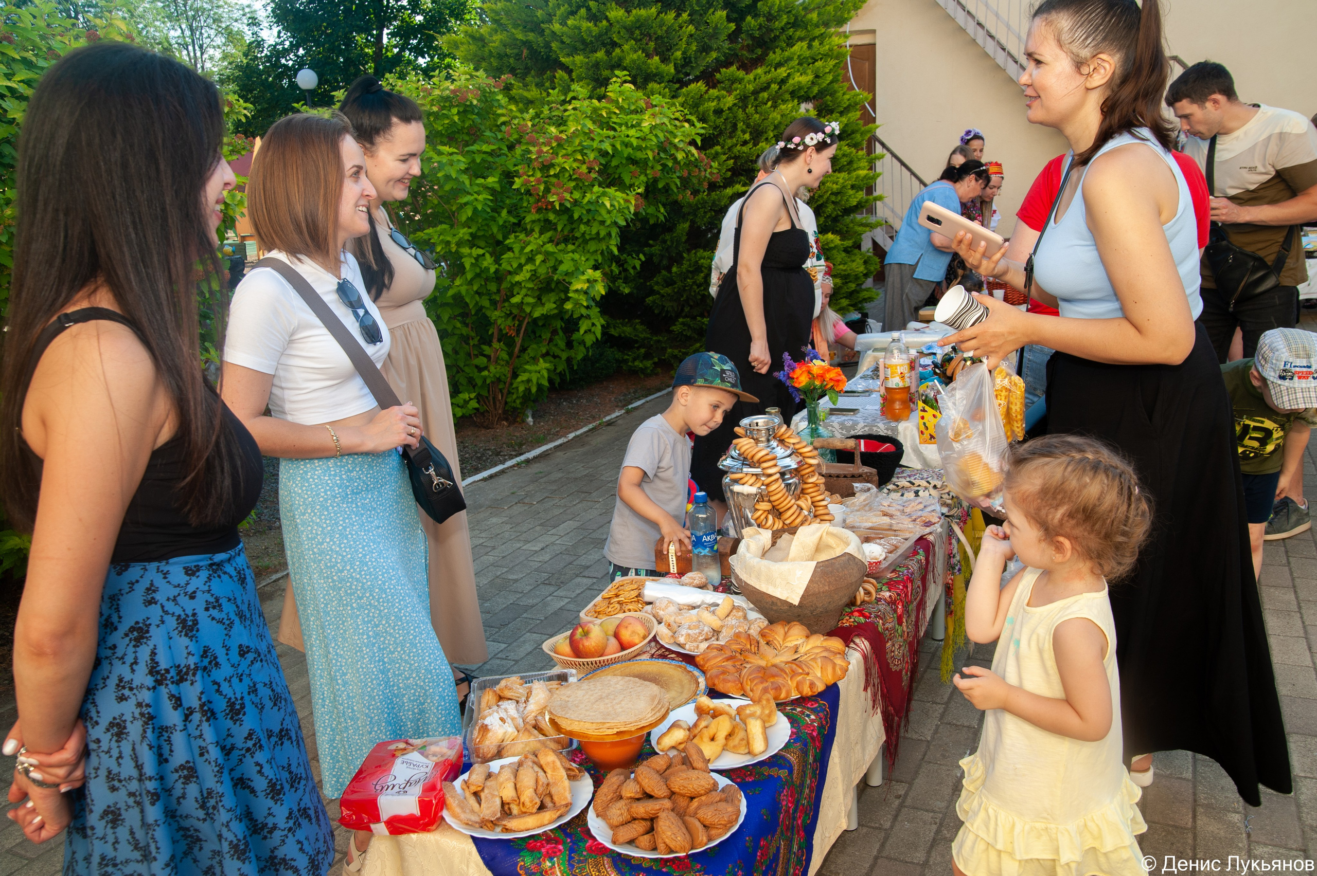 Ярмарка. Свадебный и семейный фотограф Денис Лукьянов в Краснодаре, Краснодарском крае и Республике Крым