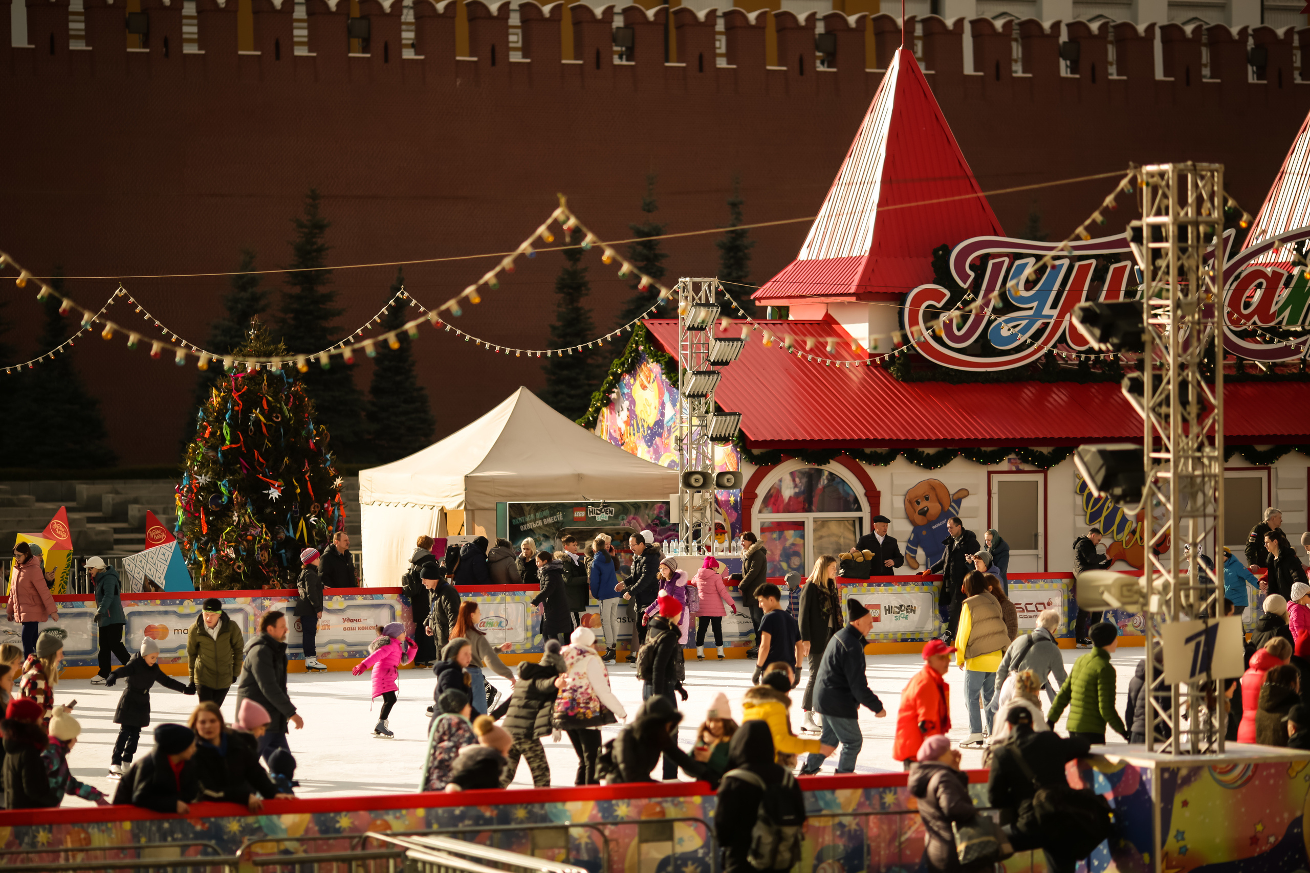 Фотосессия с Юлей на Красной Площади и в ГУМе. Свадебный и репортажный фотограф (Москва, Королев и другие)