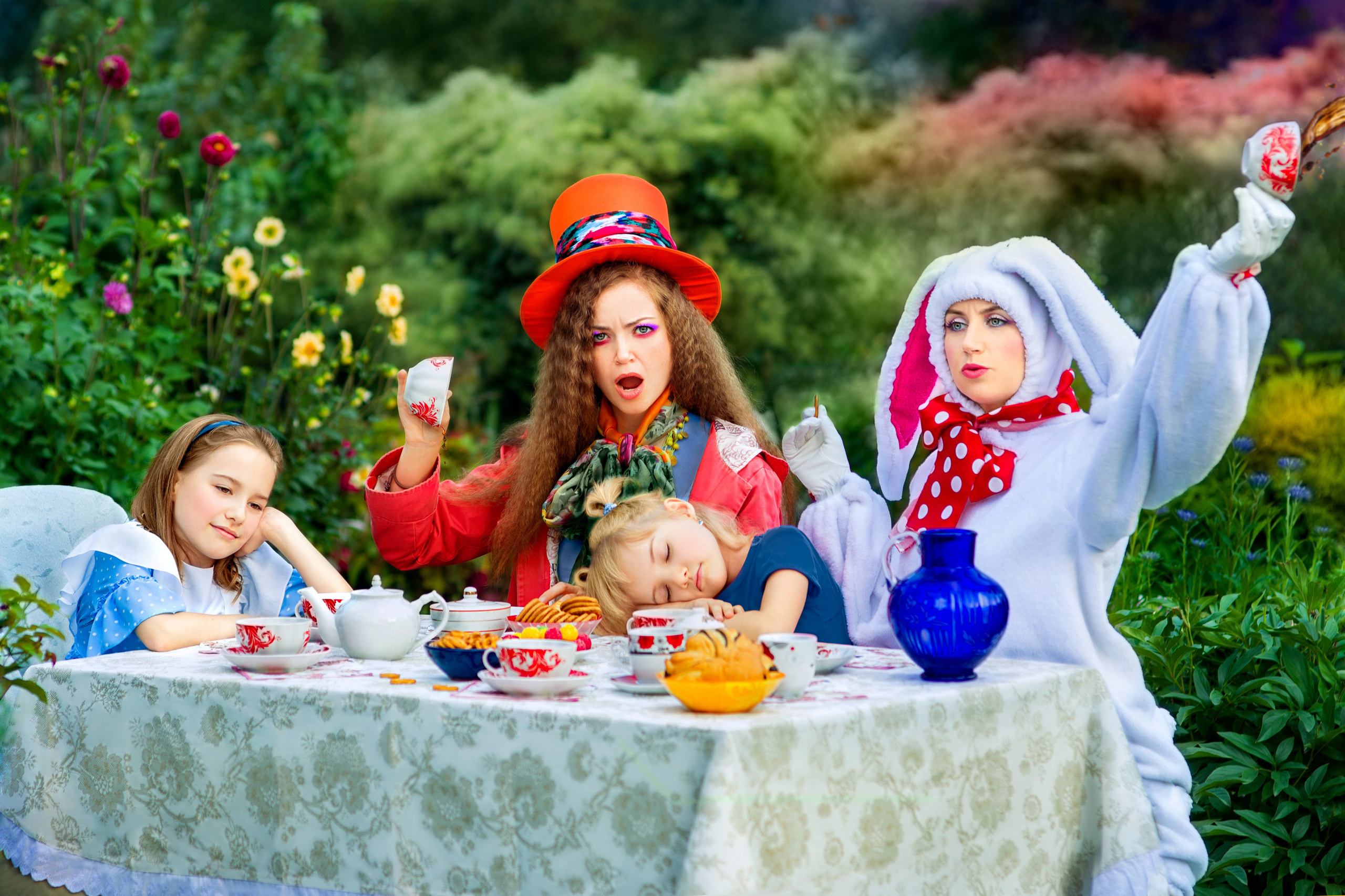Алиса в Стране чудес. Фотограф Валентина Полунина