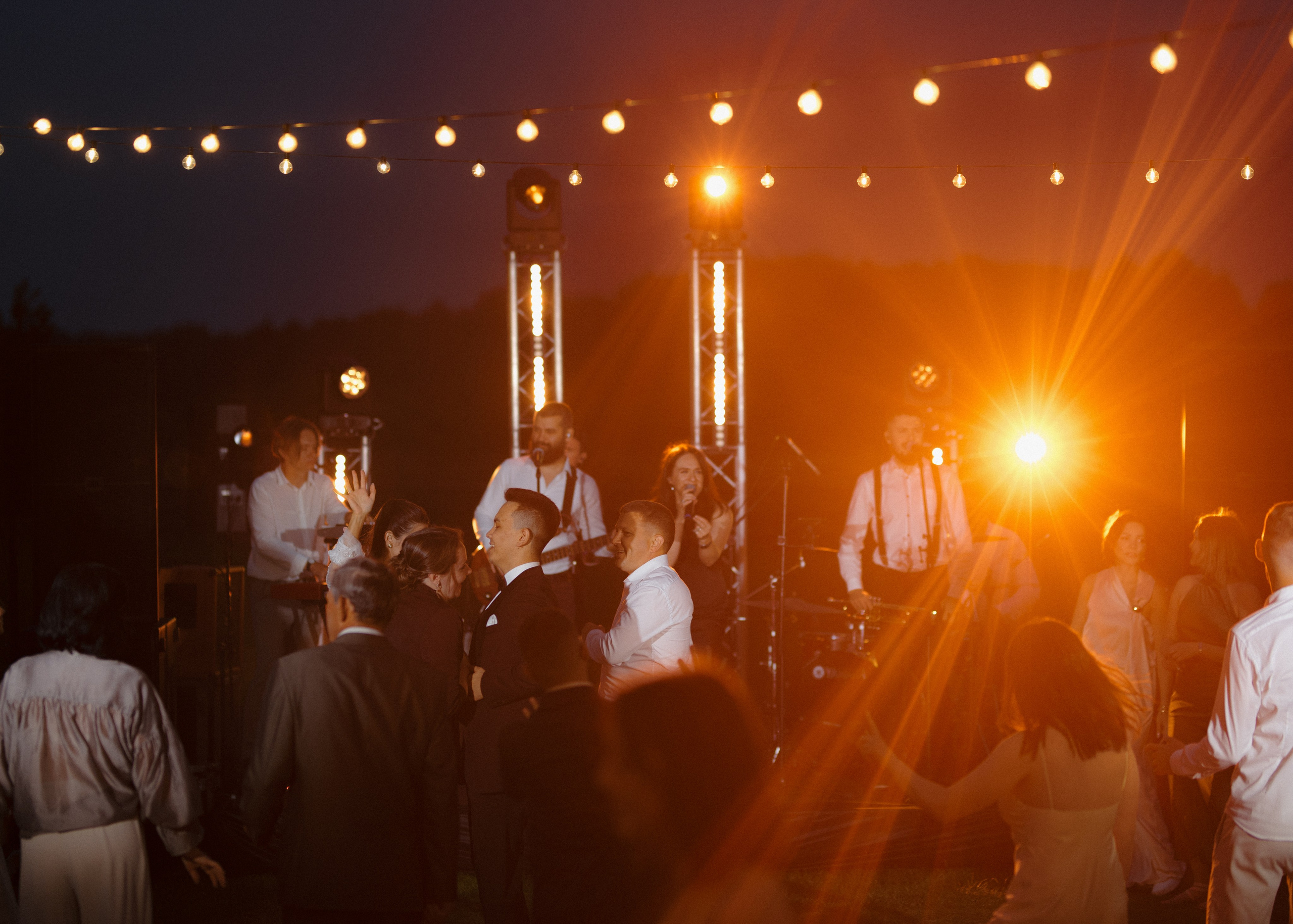 AUGUST. Свадебный фотограф Минск