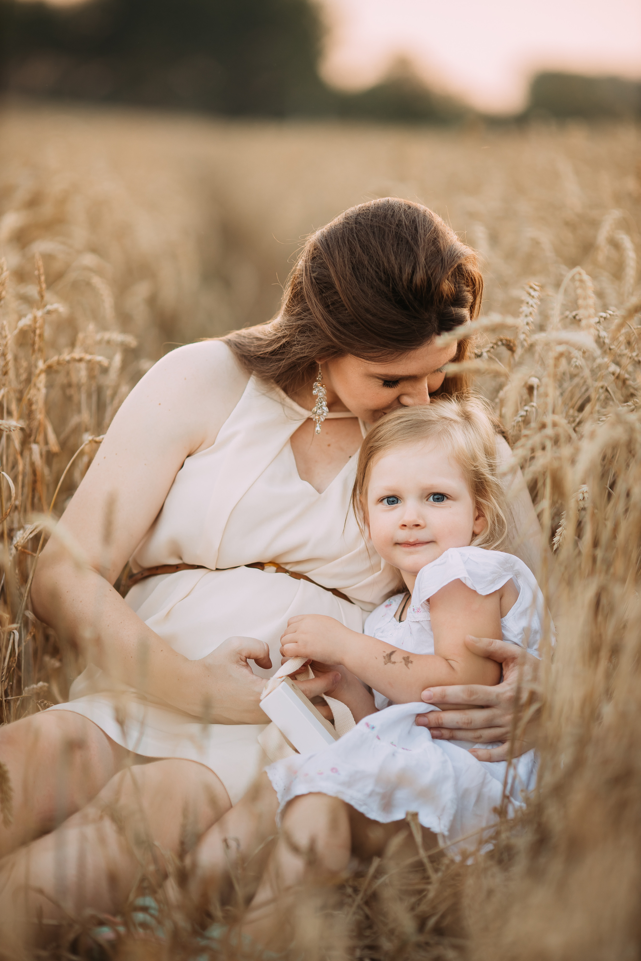 Самая тёплая фотосессия этого лета 2022. Семейный и детский фотограф в Пскове и Санкт-Петербурге Яна Калинина