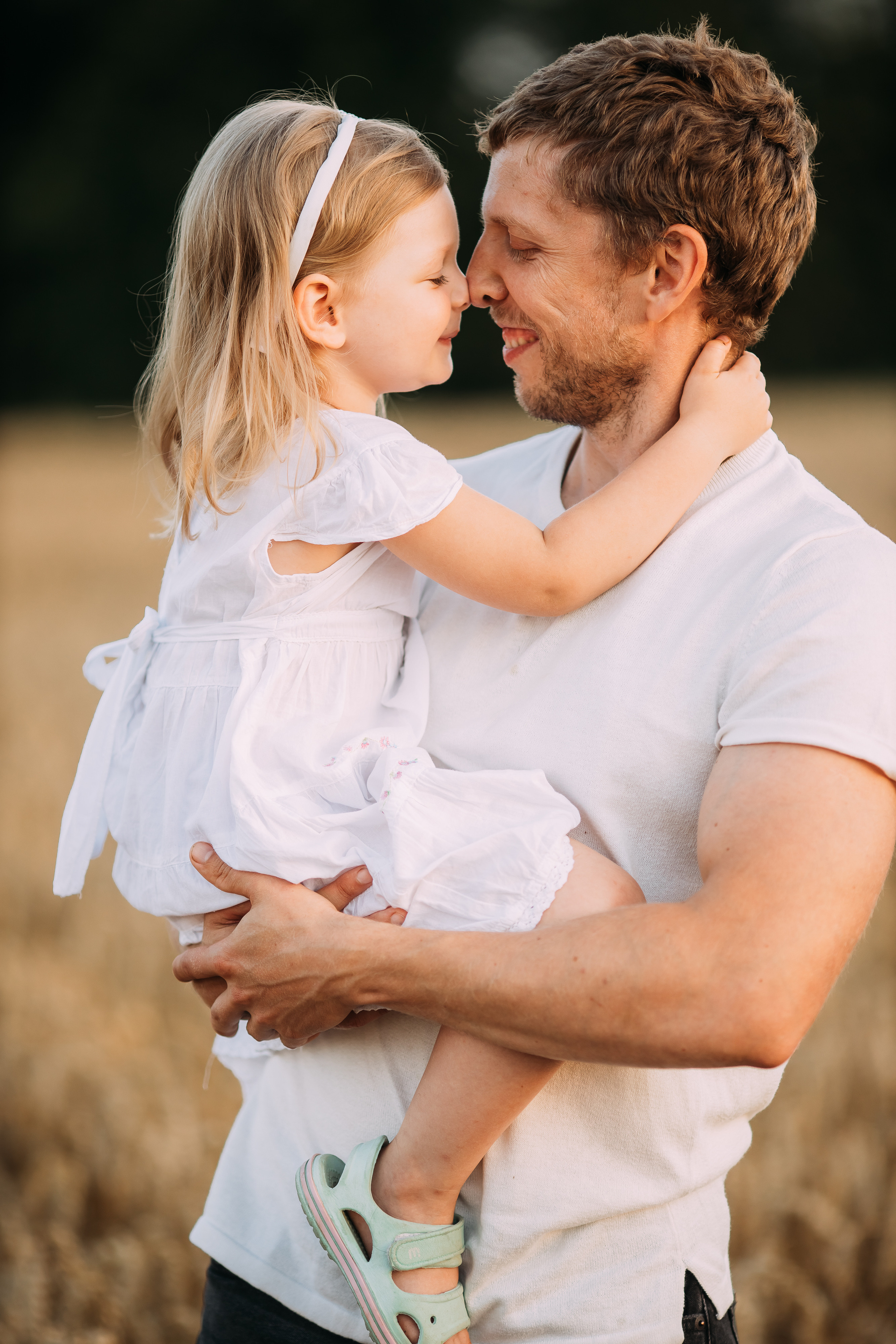 Самая тёплая фотосессия этого лета 2022. Семейный и детский фотограф в Пскове и Санкт-Петербурге Яна Калинина