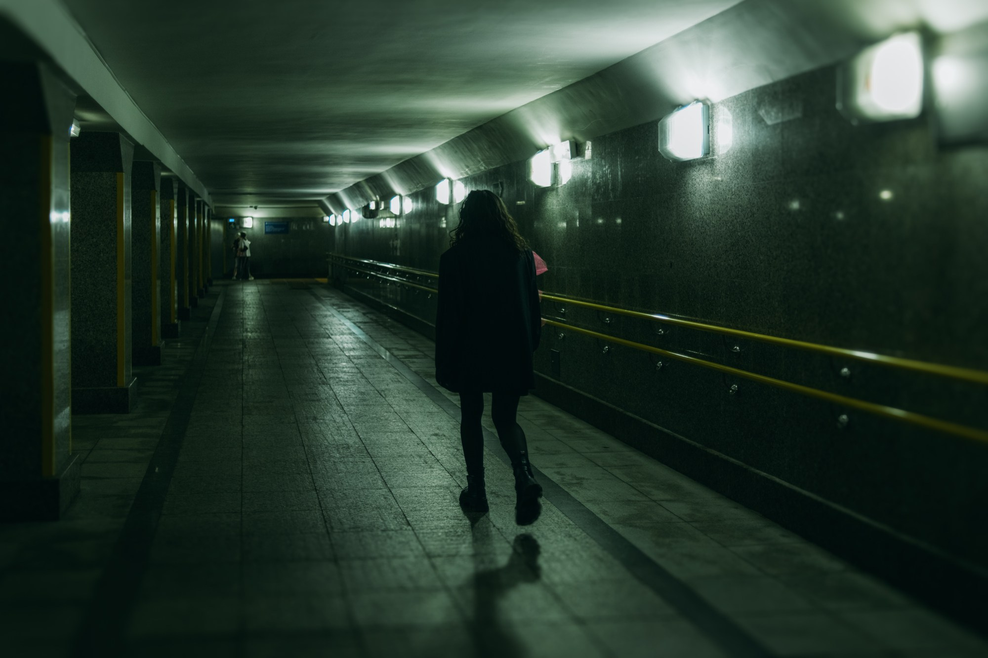 Фотосессия в стиле гранж в Тюмени — Закоулки города | Фотограф Дарья Мустафина. Портретный фотограф Тюмень Дарья Мустафина