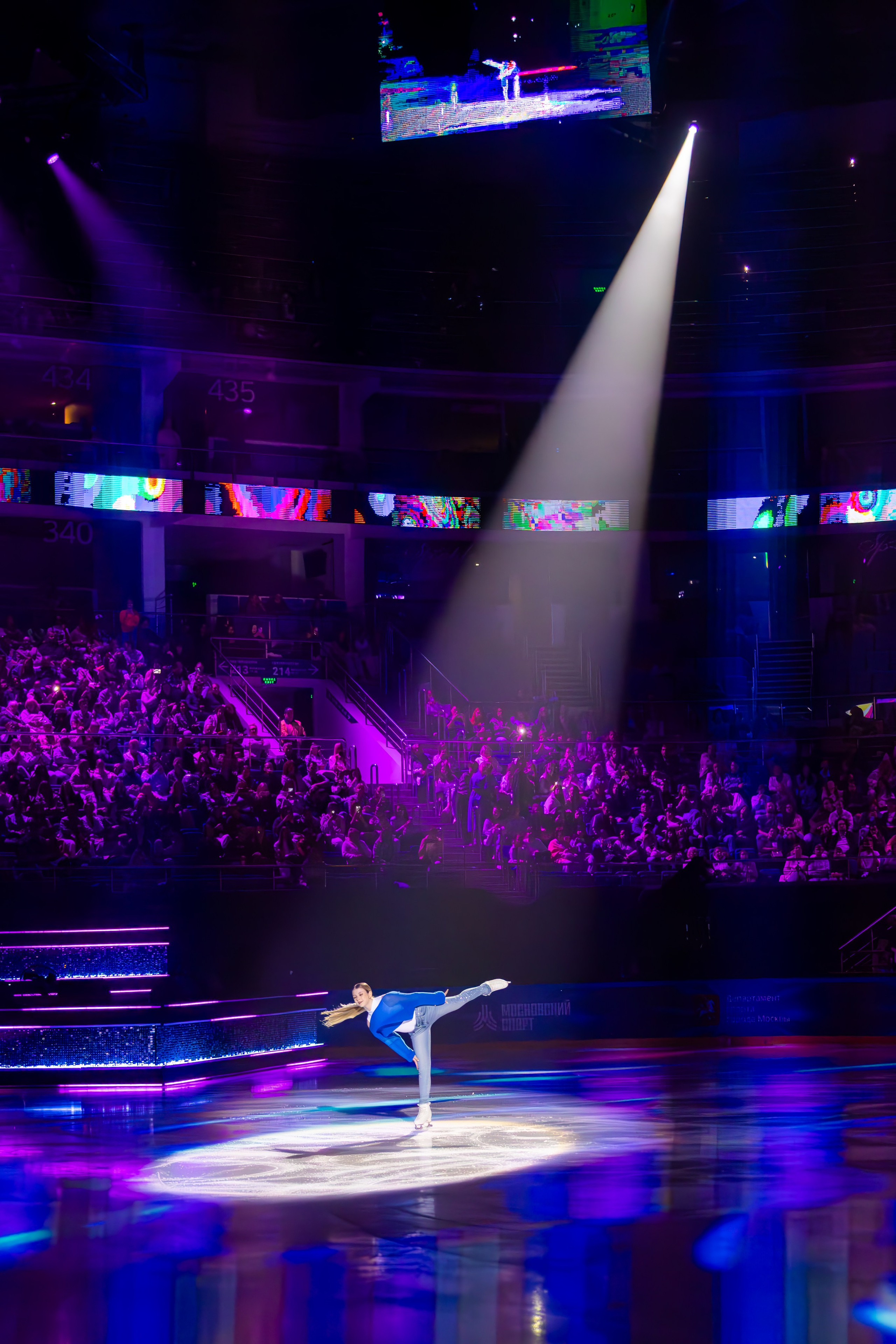 Шоу Евгении Медведевой. Фотограф Вадим Казусь