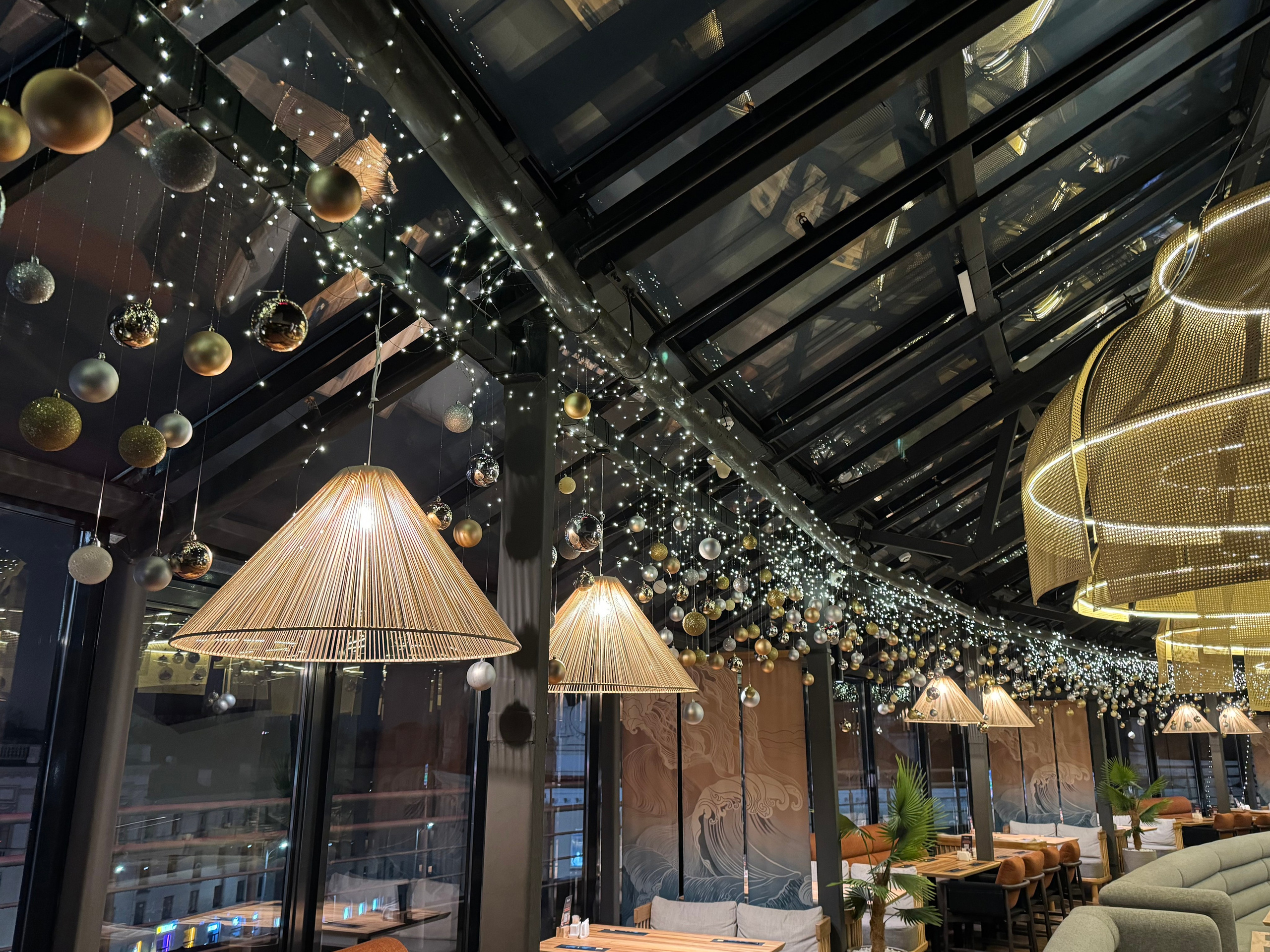 Входные группы ЗИМА. Декоратор в Минске Алёна Шевелёва. Оформление входных групп осень/зима. Декор заведений