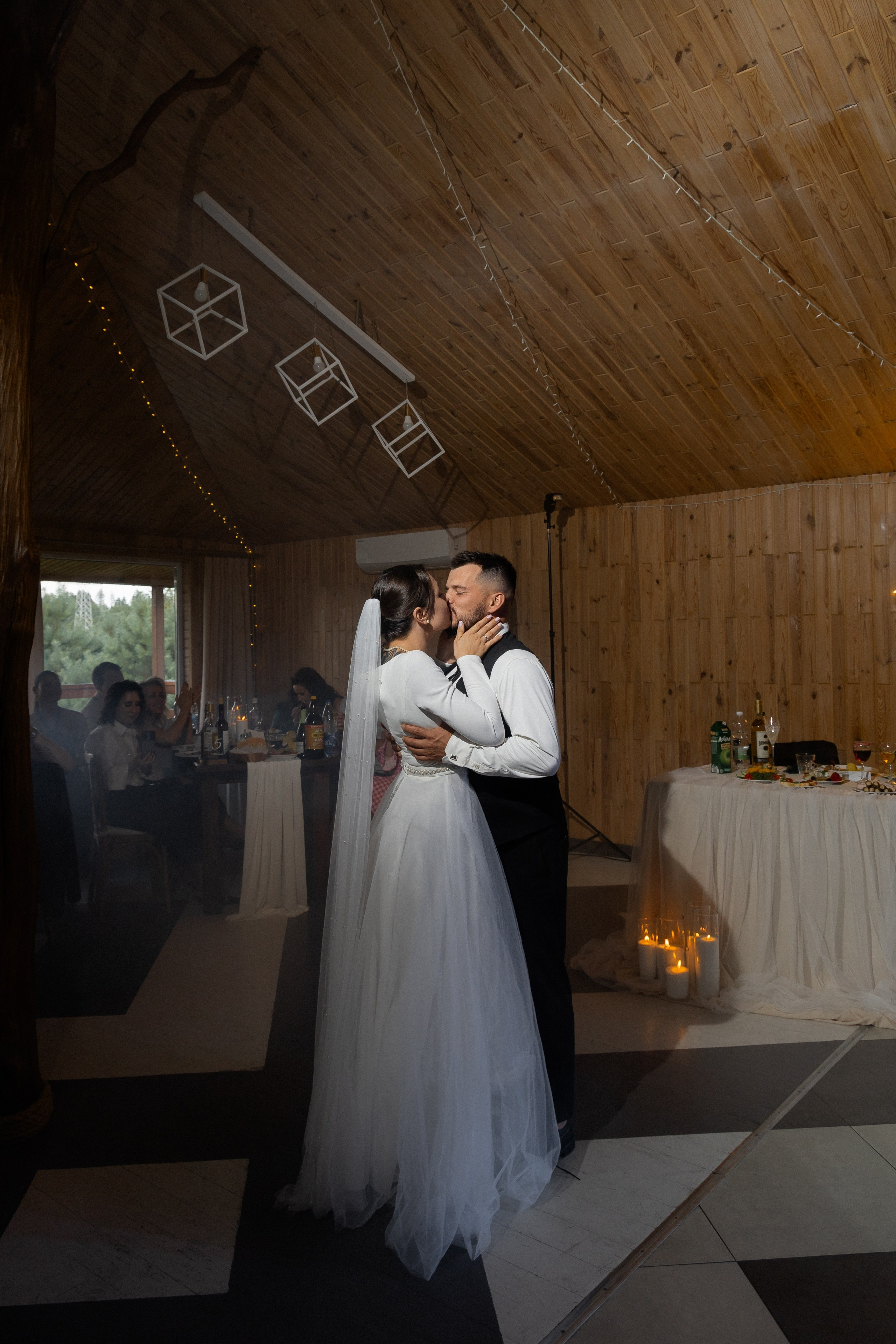 Свадебная фотосессия в агроусадьбе Лабодянка в Минске. Свадебный фотограф в Минске/Беларуси Сергей Спиридонов
