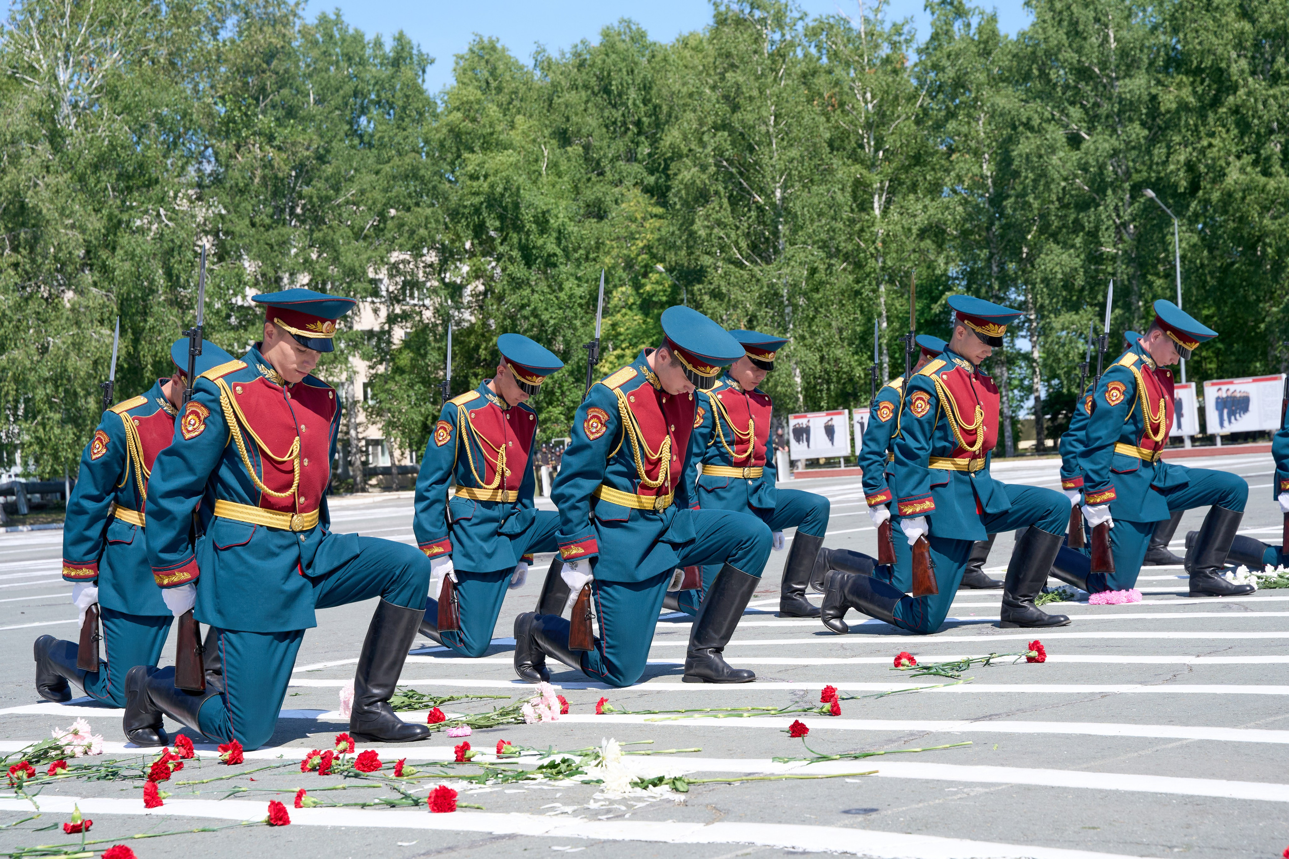 Выпускной Новосибирский военный институт. TRINITY GRAPH