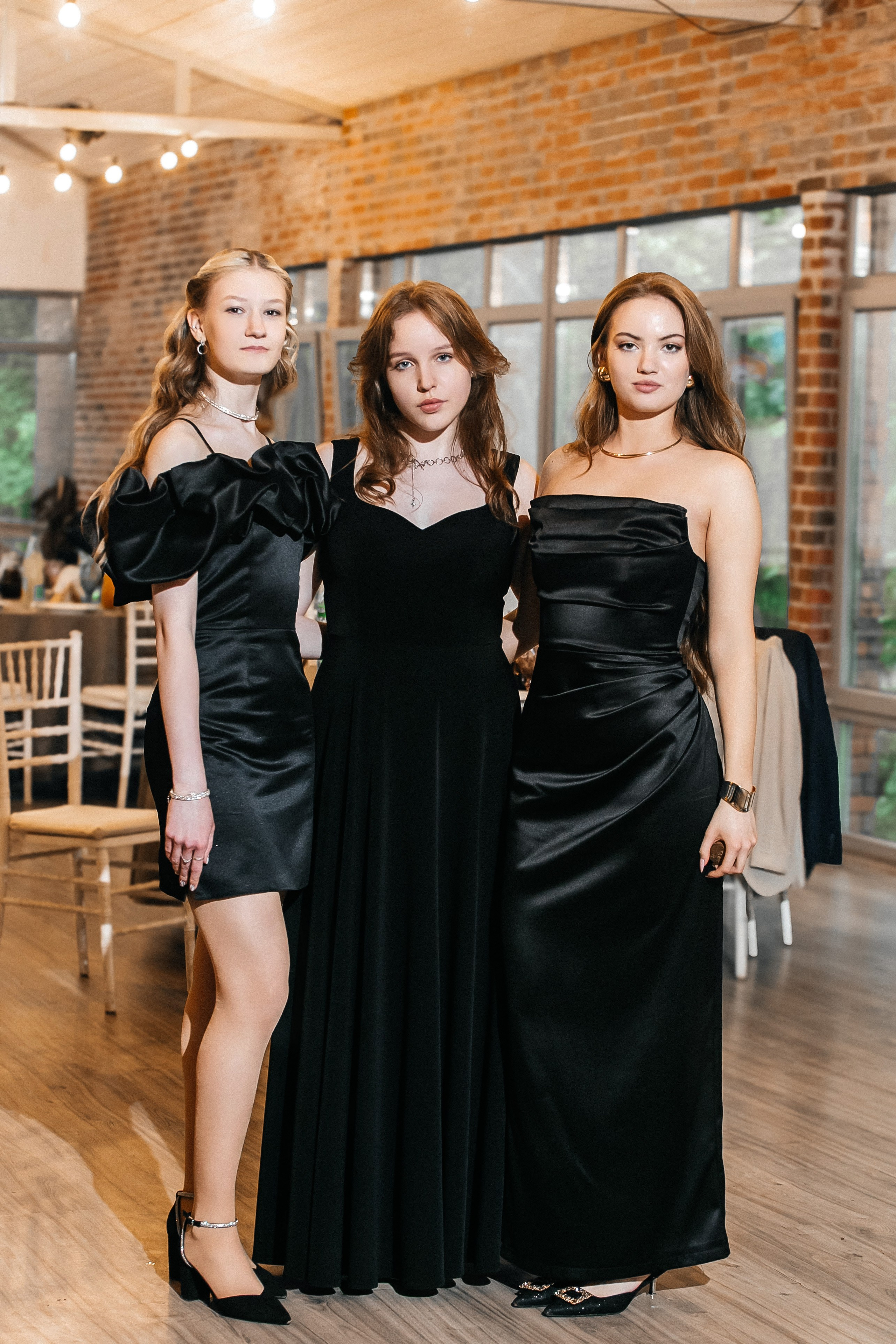 Выпускной 9 класс. Фотограф в Санкт-Петербурге Виктория Безверхая