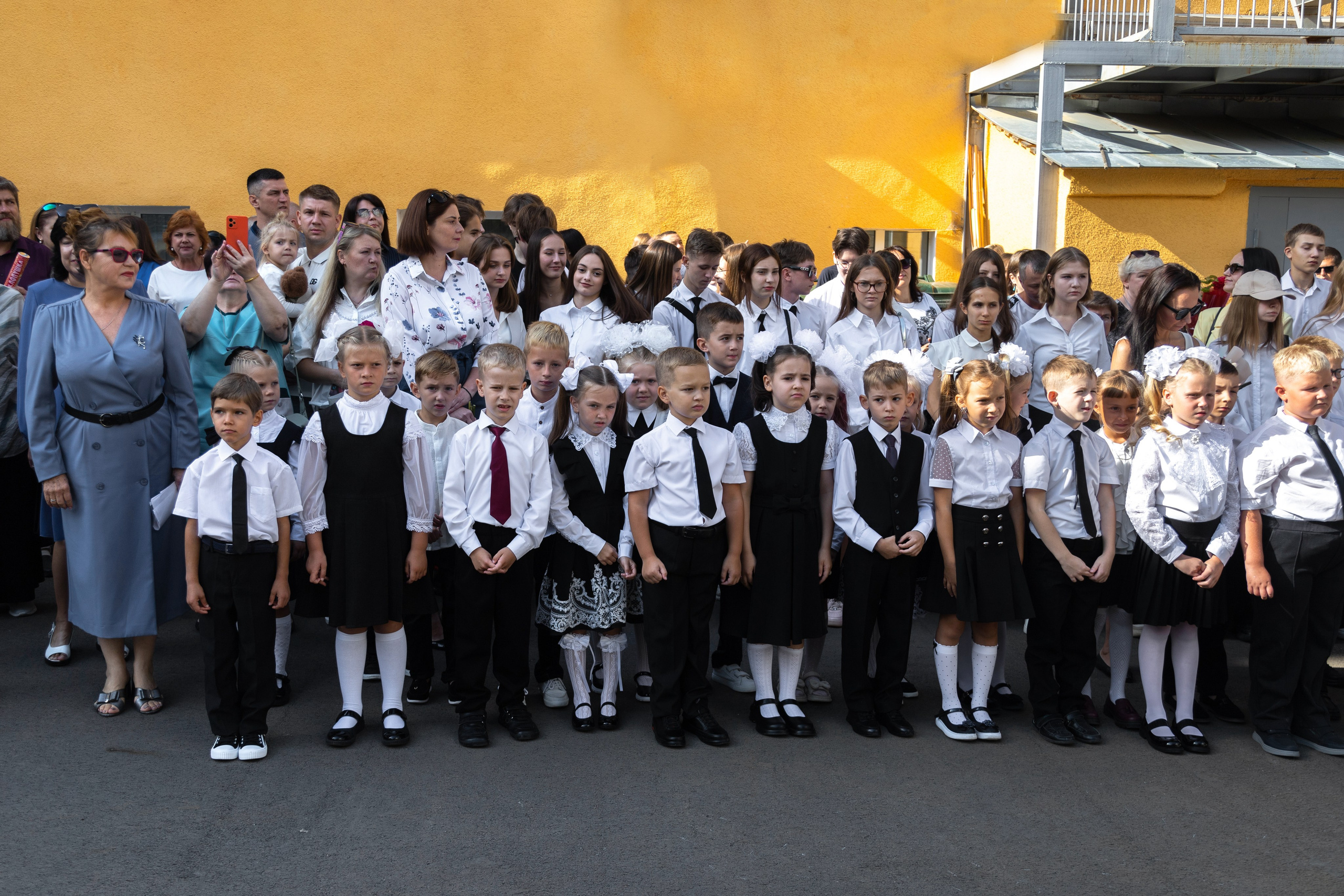 Репортаж 1 сентября. Выпускные альбомы Саратов Энгельс фотограф Титова Ирина