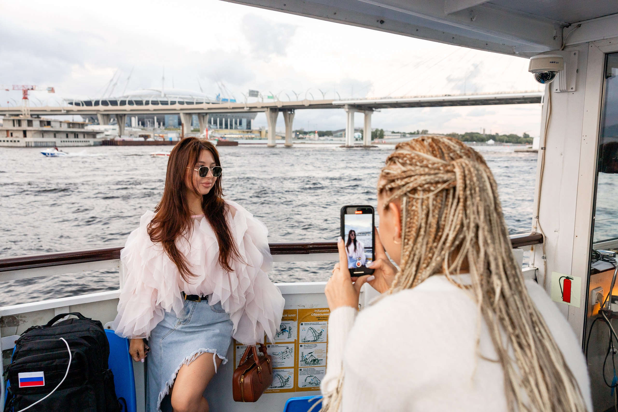 Экскурсия на двухпалубном теплоходе по Неве. Фотограф в Санкт-Петербурге — Сергей Петров