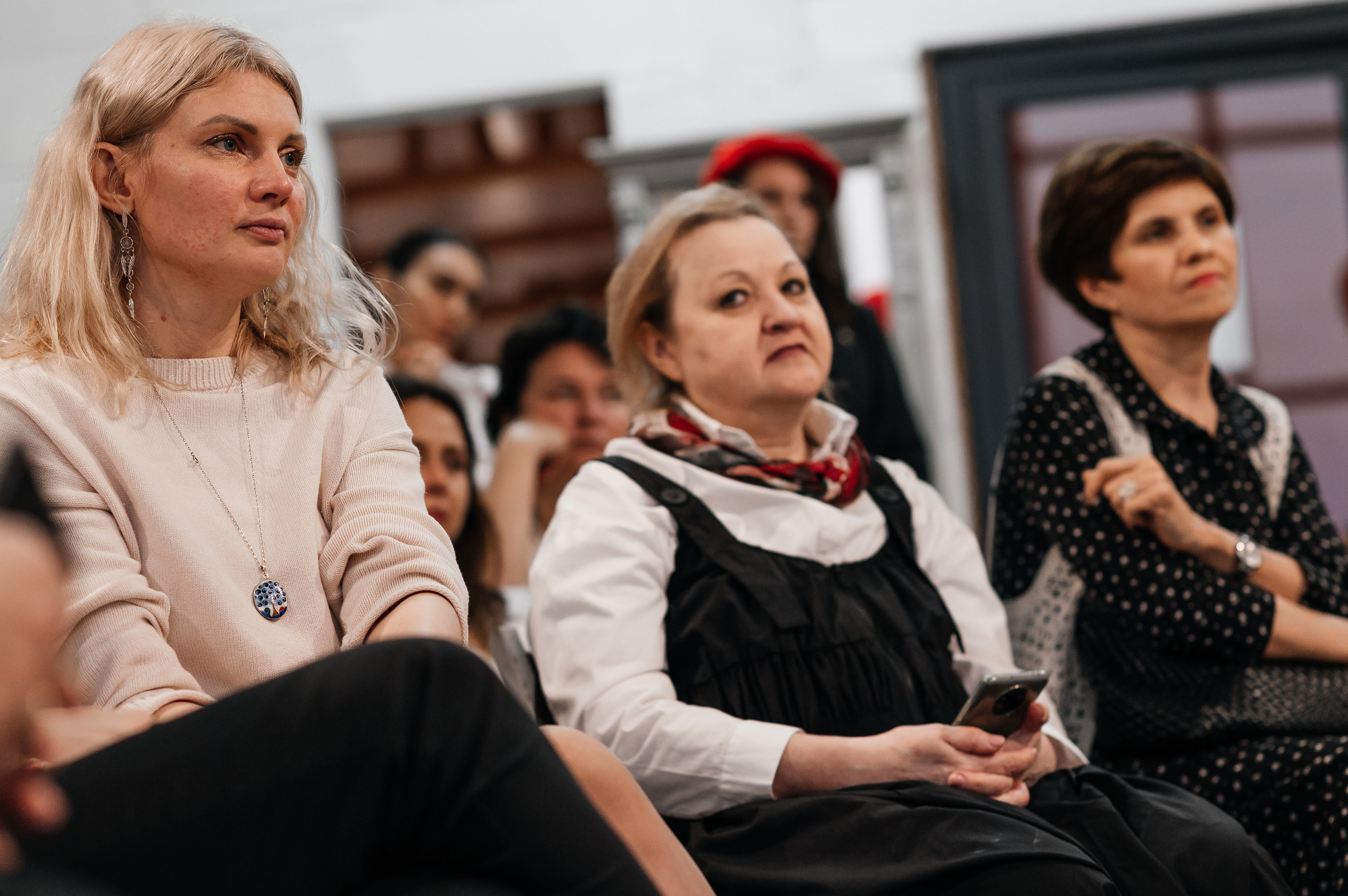 Вечер поэзии Цветаевой, клуб Читалка. Wedding and family photographer USA