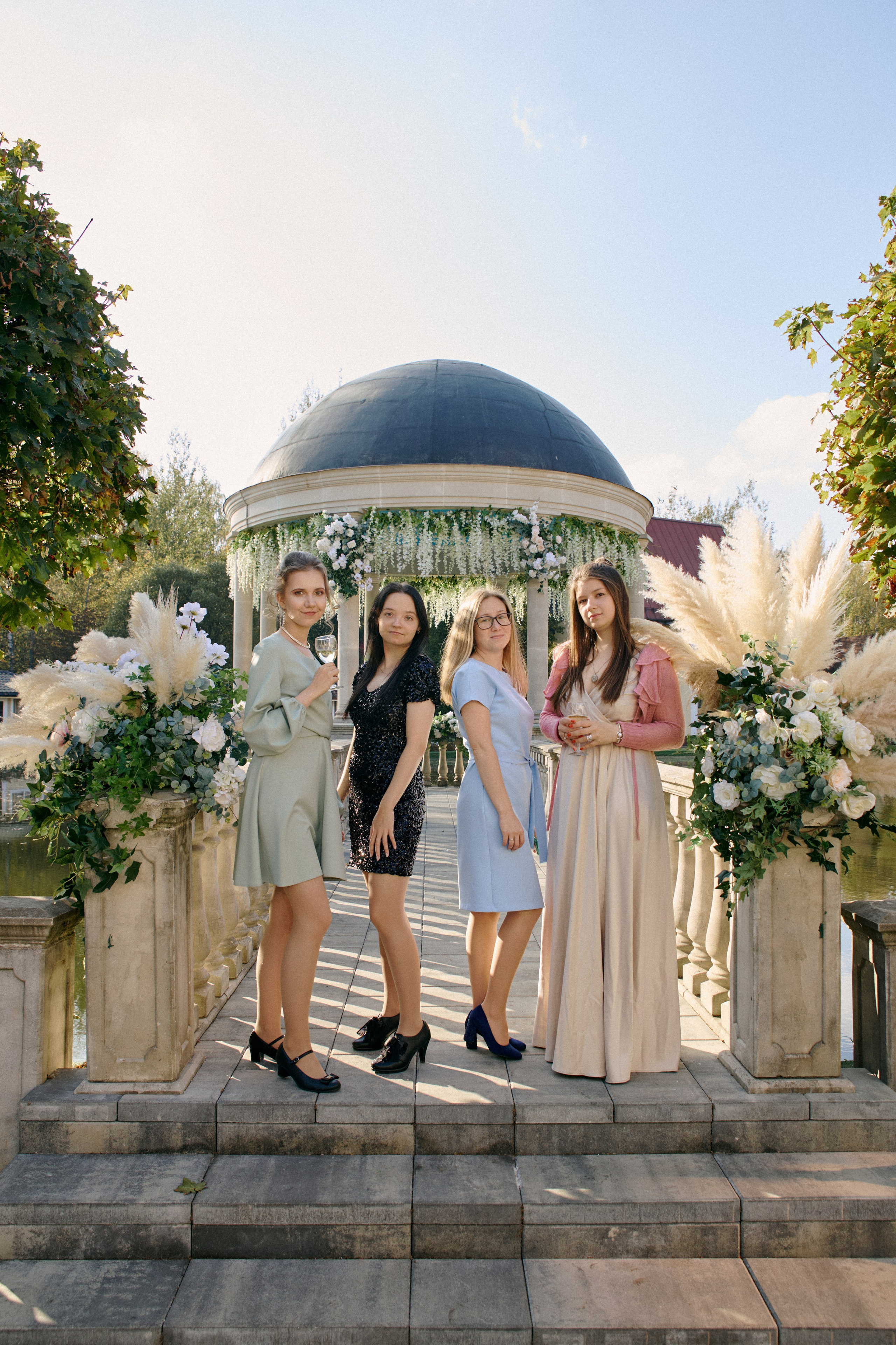 Свадебная фотосъемка в Москве | Волшебные кадры вашего идеального дня. Контентный и репортажный фотограф Виталий Кулешов | Москва