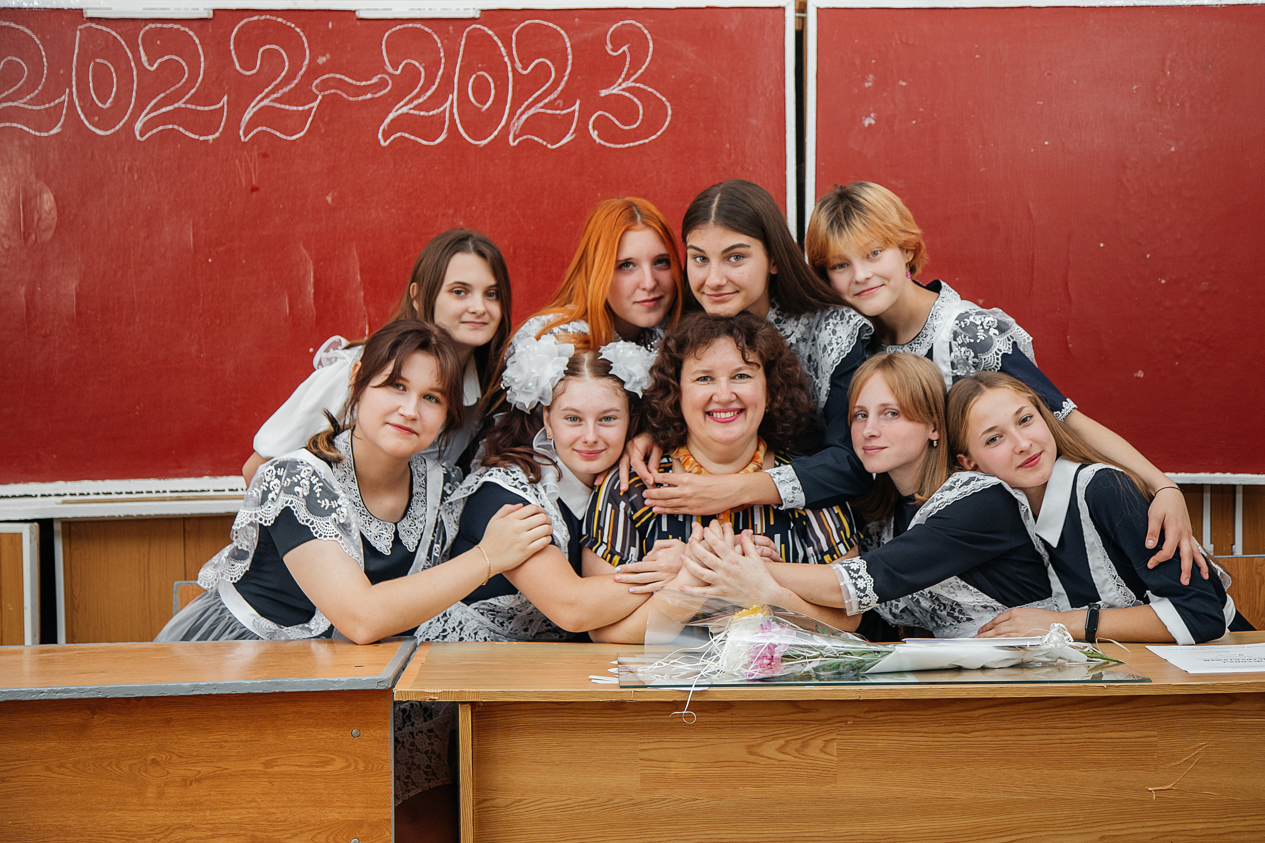 9-11 классы в школе. Выпускной альбом Шахты Ростов