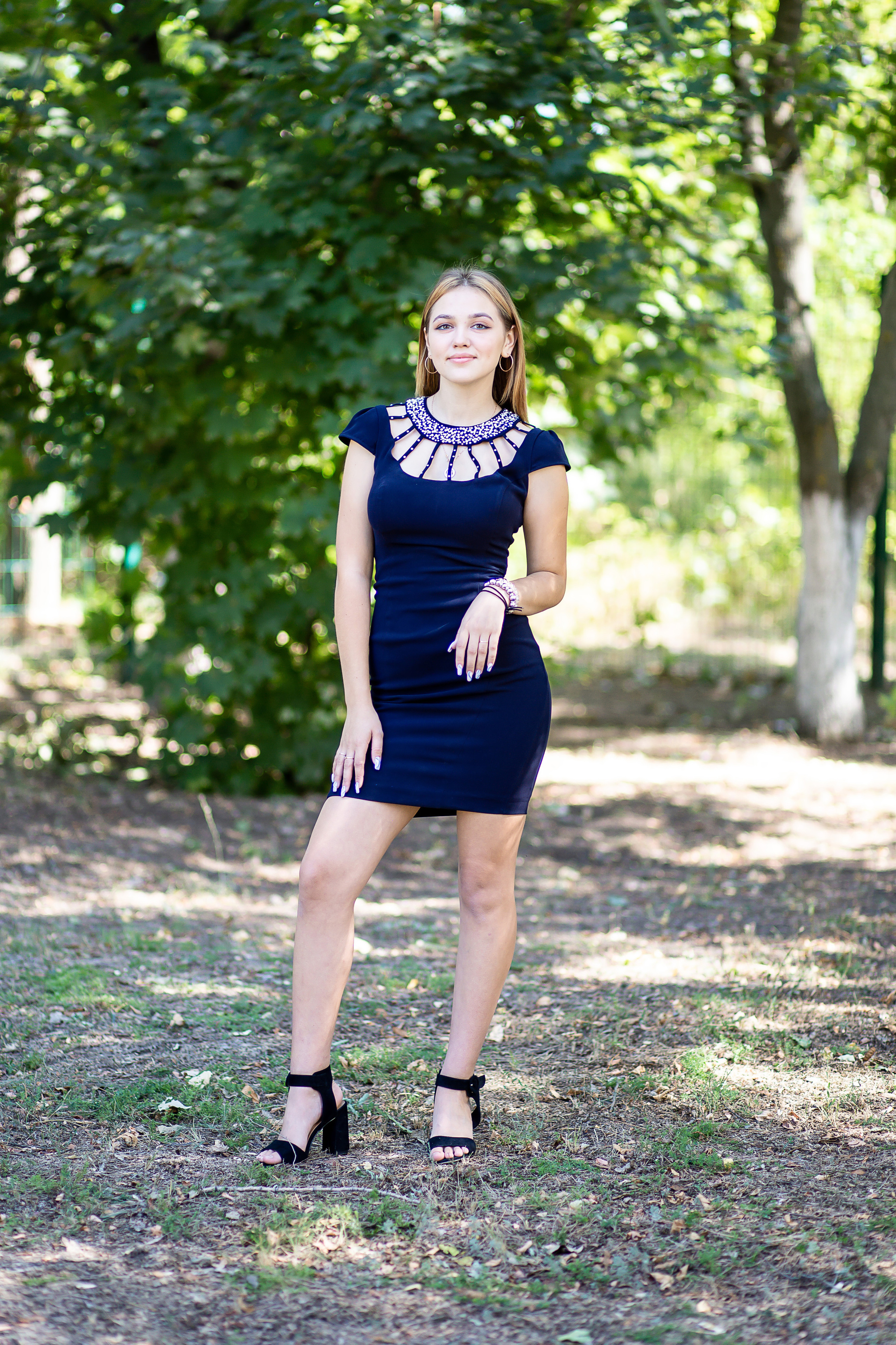 9-11 классы на улице. Выпускной альбом Шахты Ростов