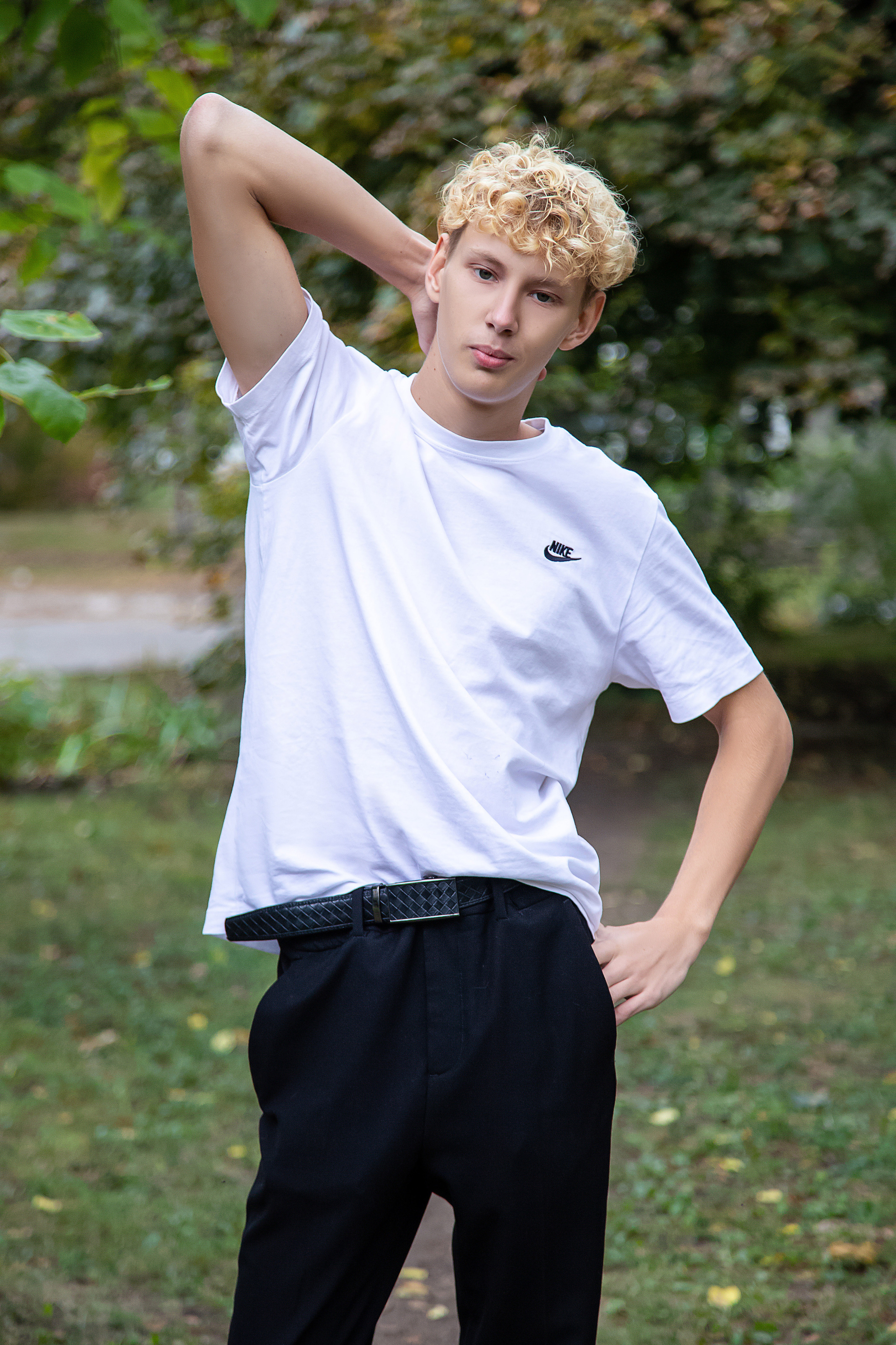 9-11 классы на улице. Выпускной альбом Шахты Ростов