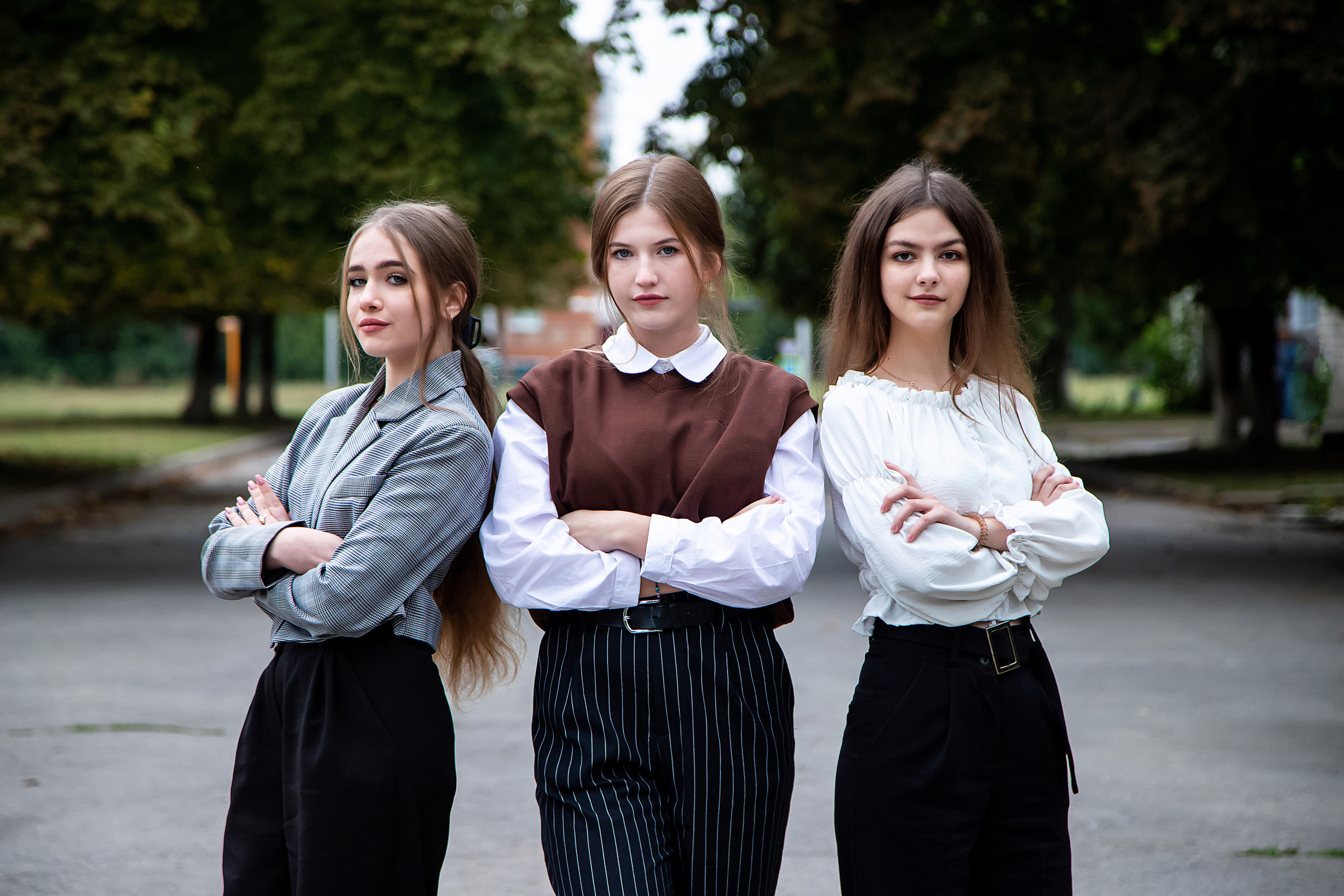 9-11 классы на улице. Выпускной альбом Шахты Ростов