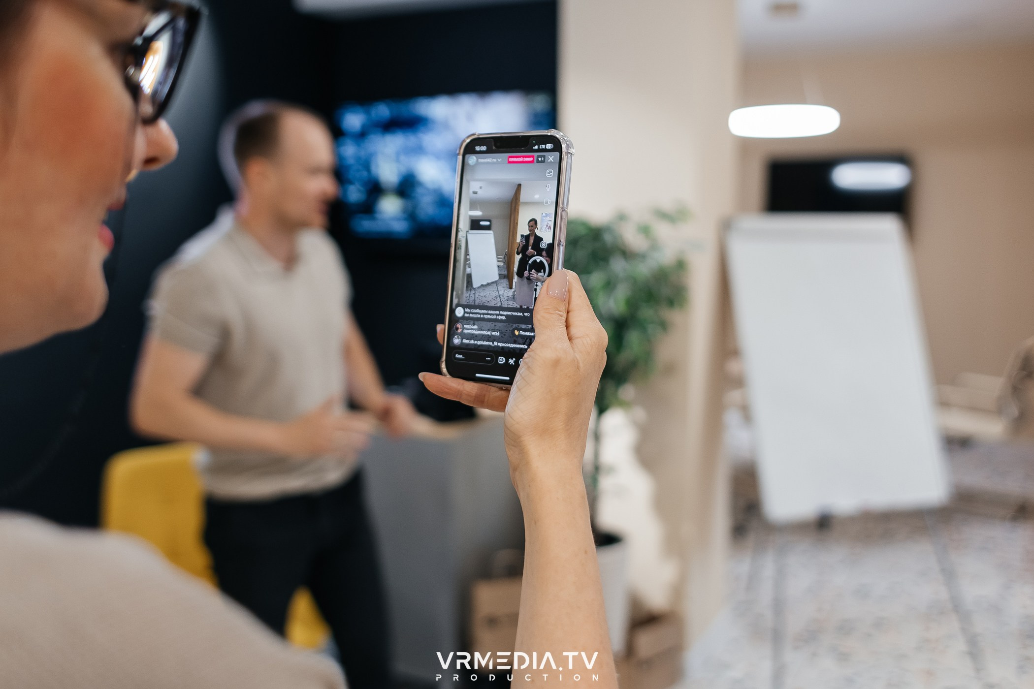 Business travel brunch