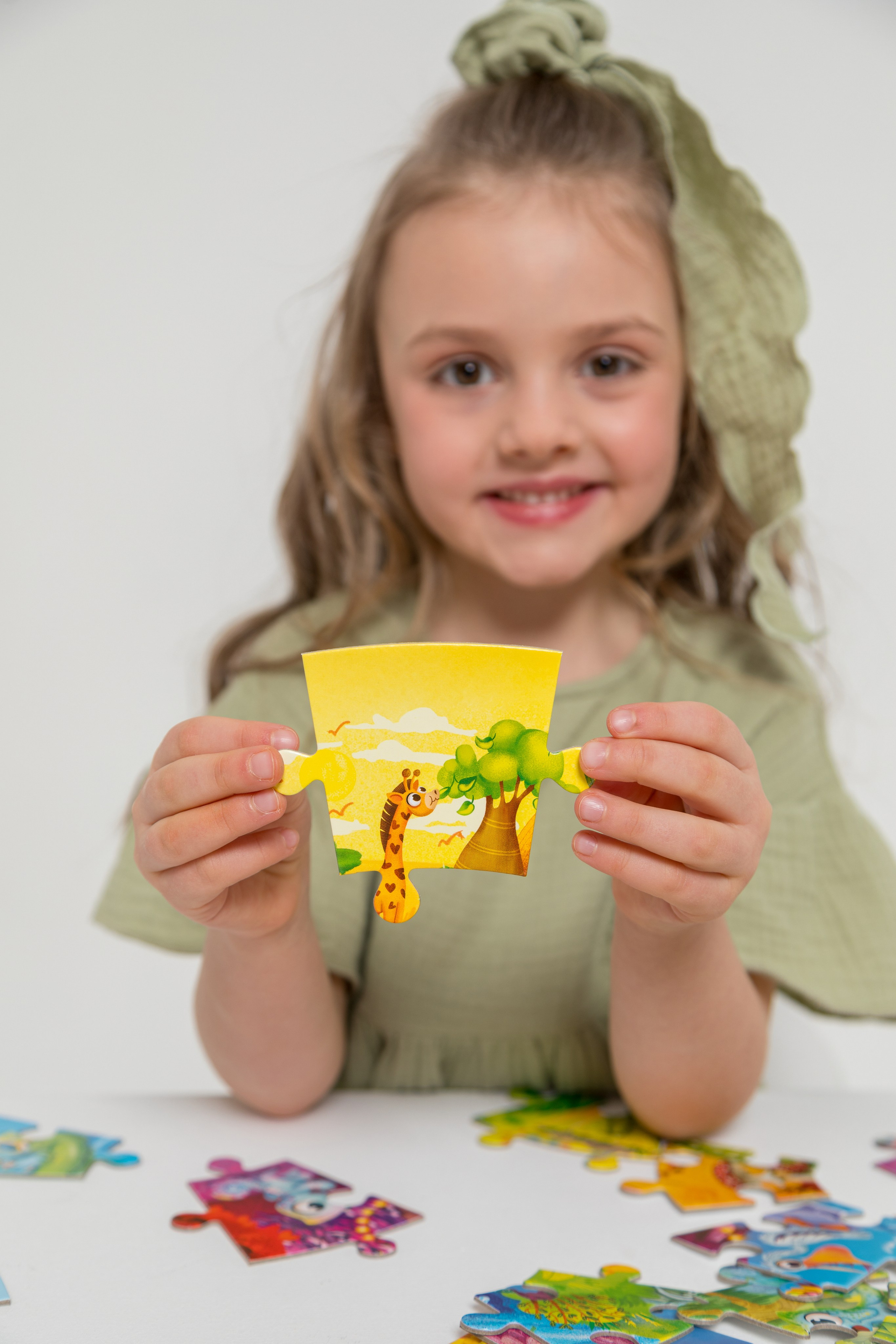 Имиджевая и каталожная съёмка для бренда детских пазлов. Детский и контент фотограф Надя Волкова Санкт-Петербург