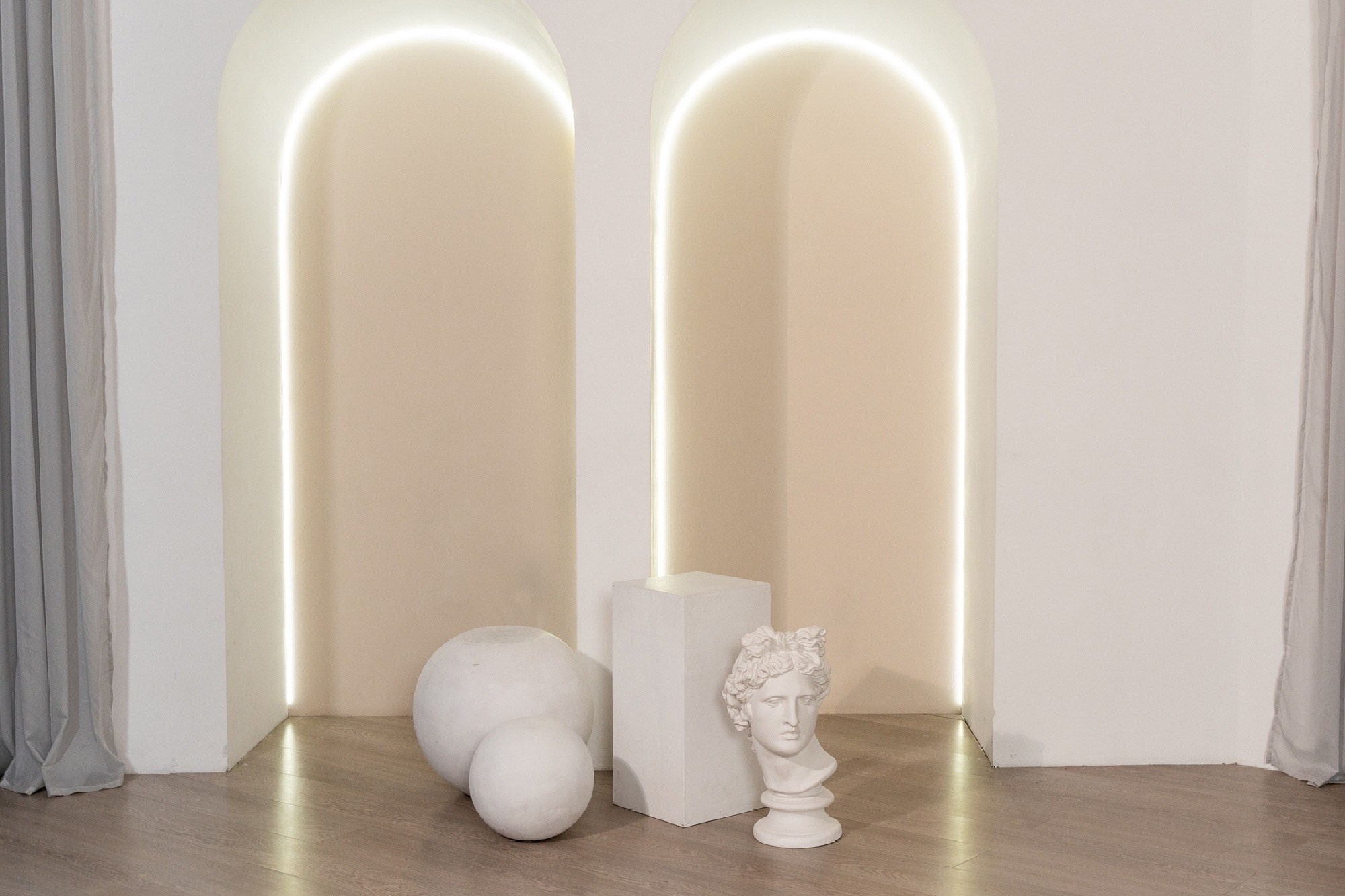 Фотостудия АртРоял. Зал Лофт. Фотограф Пирумян Анна. г. Сургут, г. Воронеж