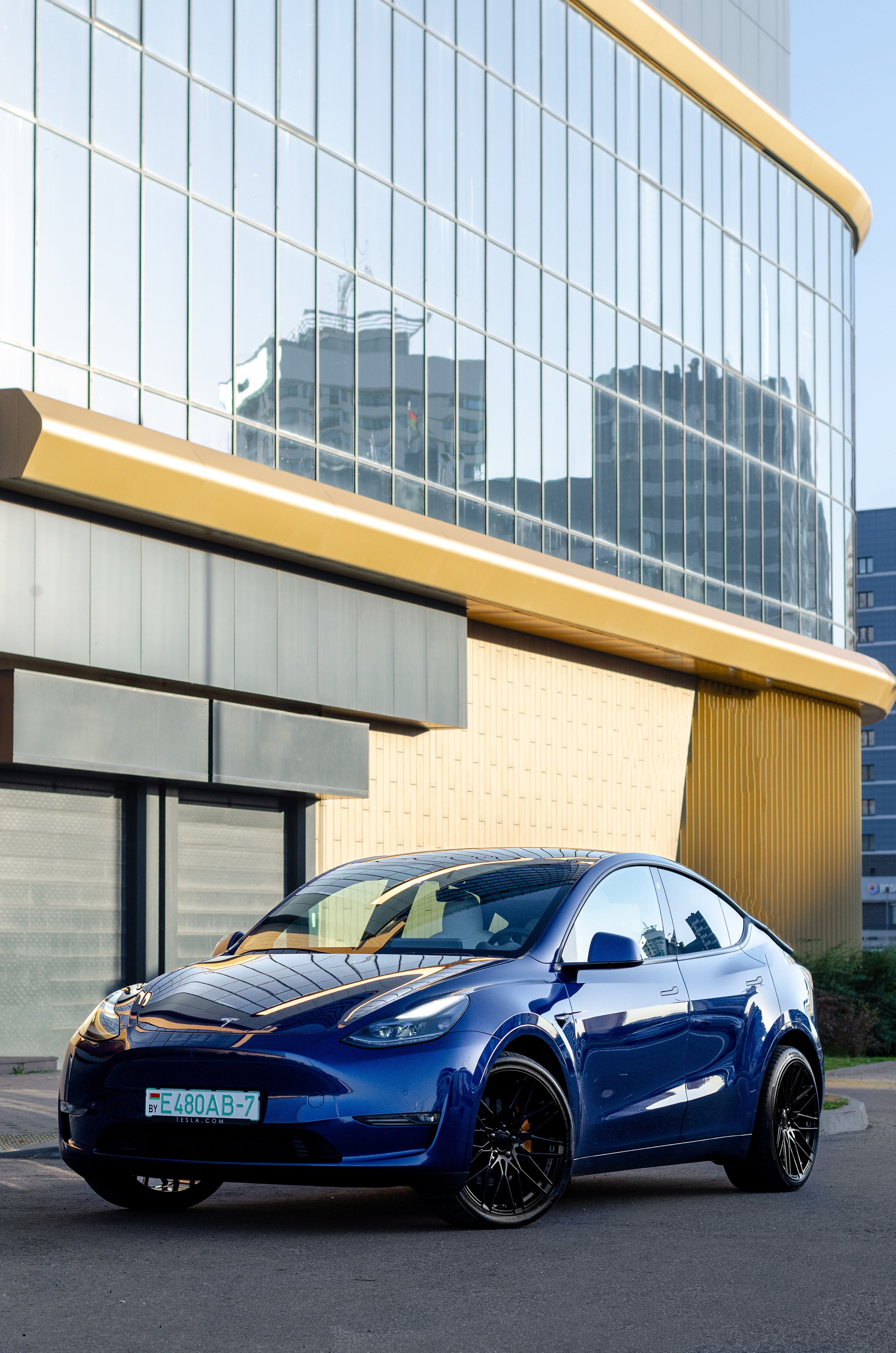 Tesla. Автомобильный и интерьерный фотограф в Минске Александр Тагаев