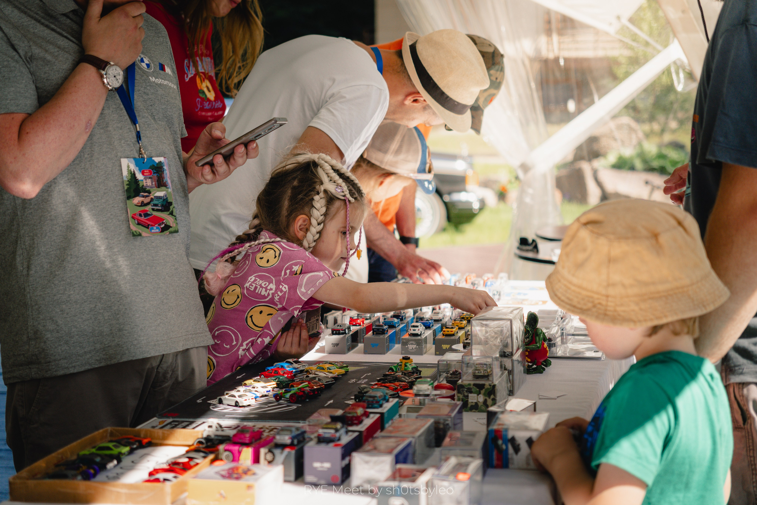 Масштабный летний фестиваль RYE Meet — встреча клуба любителей автомобилей старше 25-лет. Автомобильный фотограф Антон Цырулев