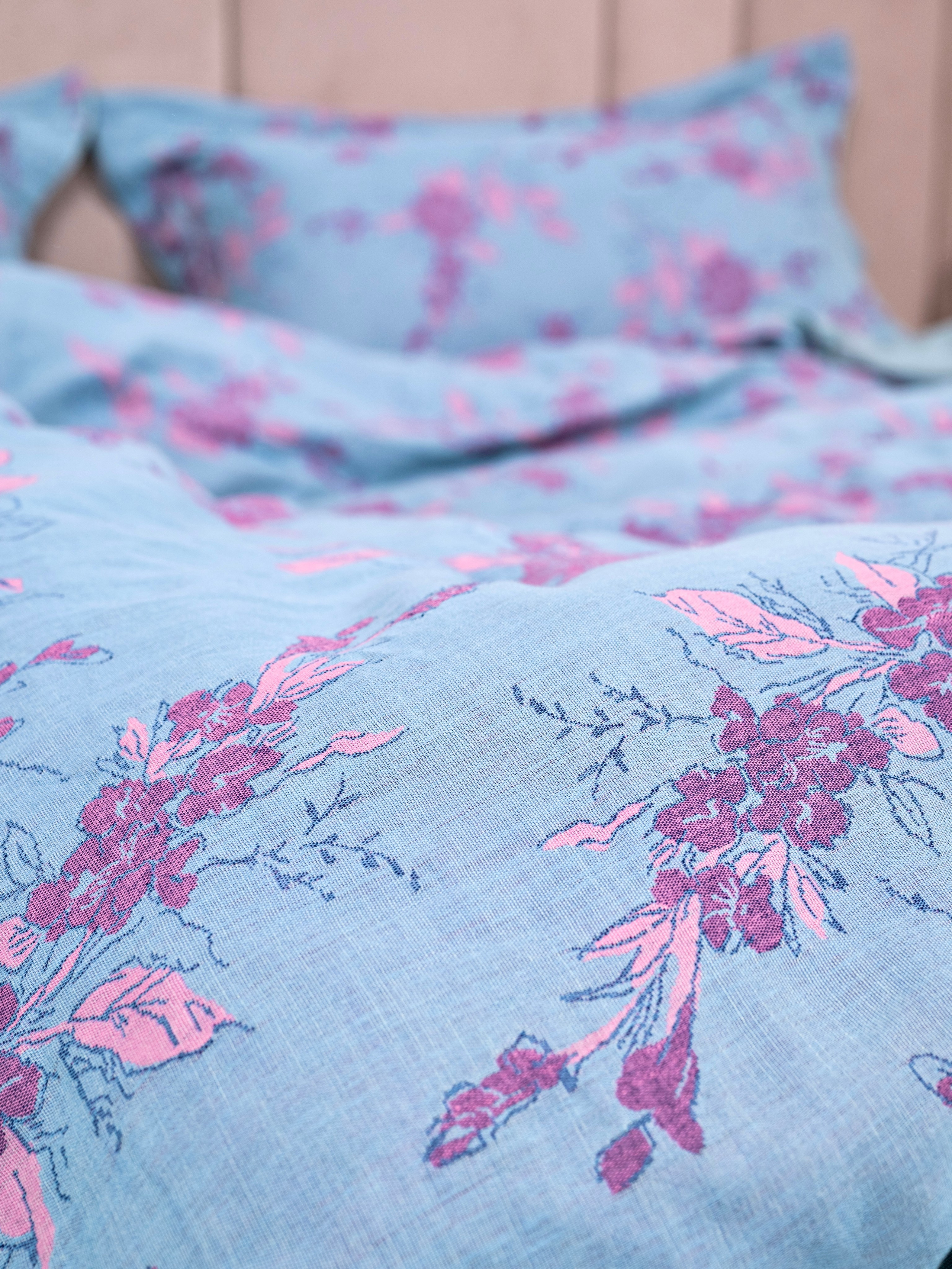 Съемка постельного. Предметный фотограф, фото для маркетплейсов Пятигорск, КМВ