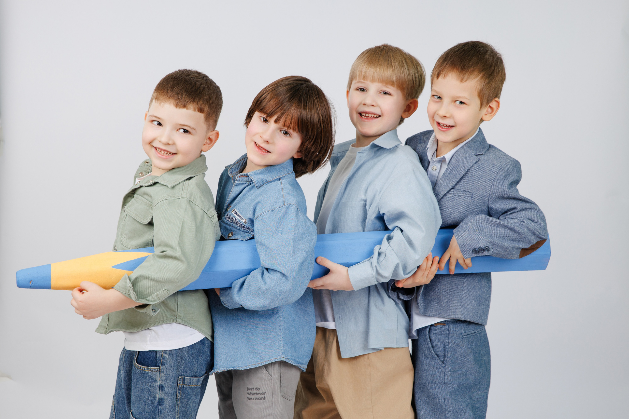 ПОРТРЕТЫ. Выпускные альбомы в Москве FOTOVMESTE