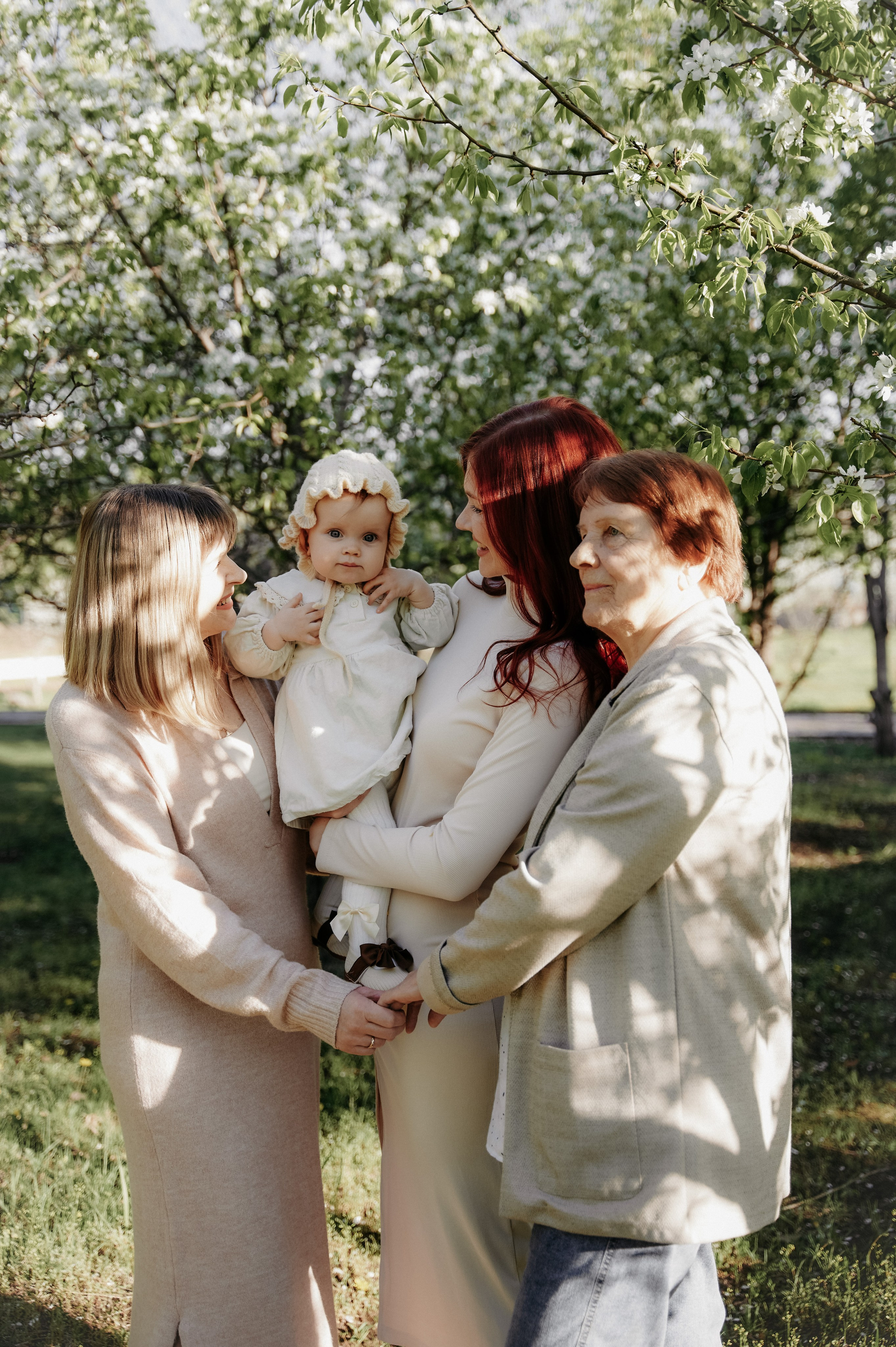 Четыре поколения женщин. Фотограф Регина С