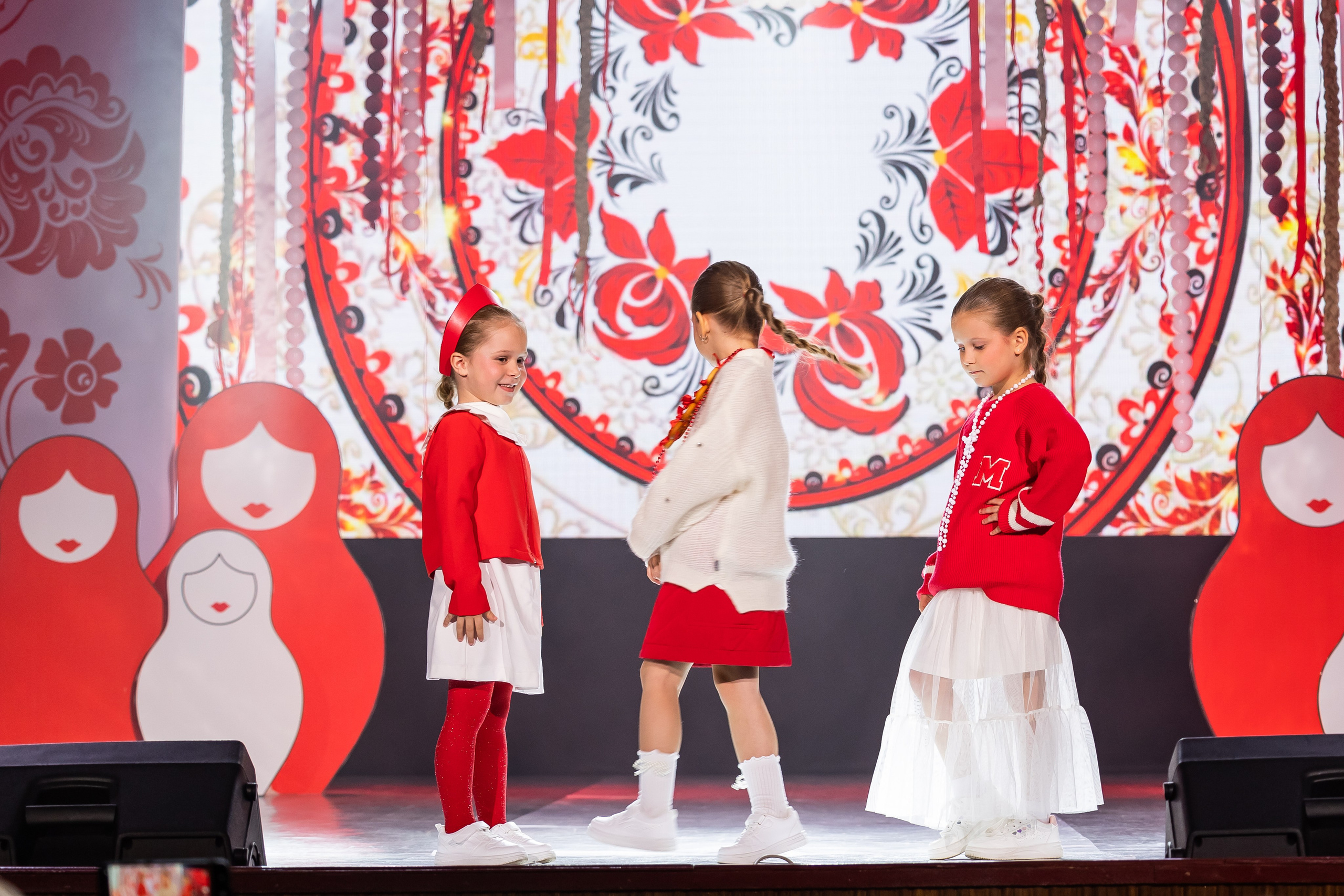 Показ Happy Kids. Выпускные альбомы во Владивостоке