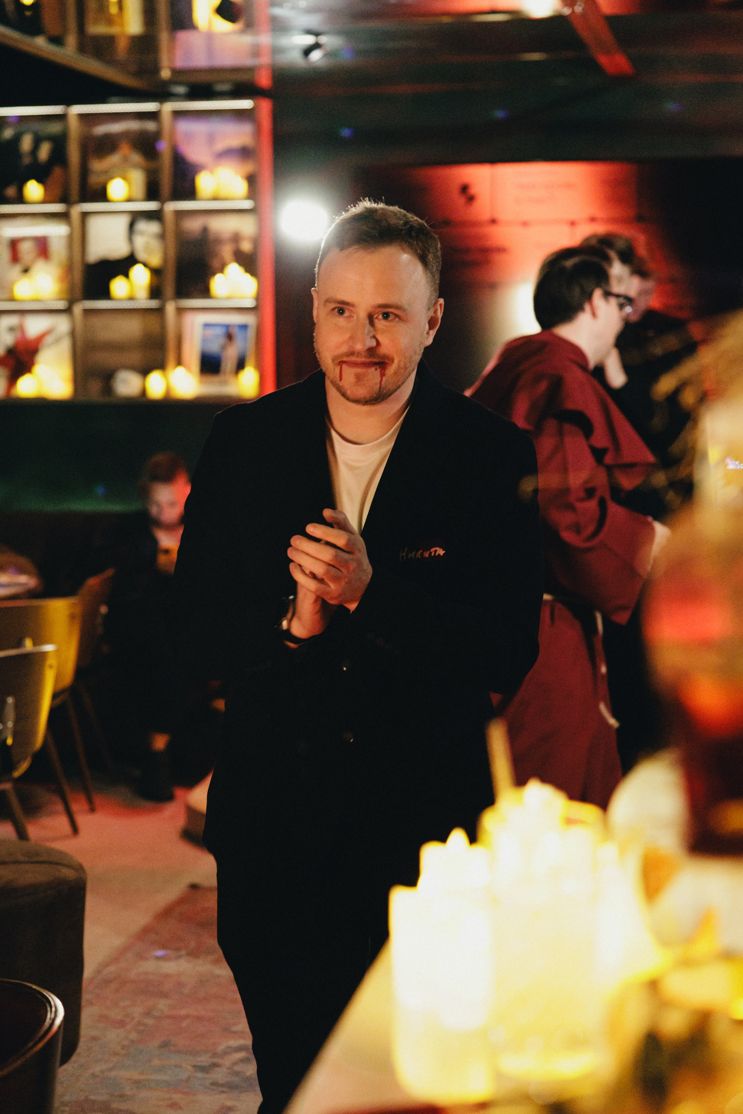 Граф С-Level: Чью кровь я пью?!. South HUB