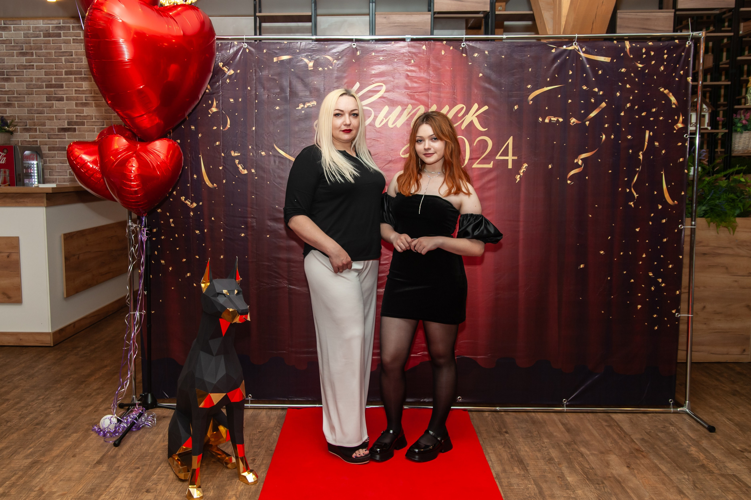 Выпускной МАОУ СОШ № 17 им. Эдуарда Есаяна. Свадебный и семейный фотограф Денис Лукьянов в Краснодаре, Краснодарском крае и Республике Крым