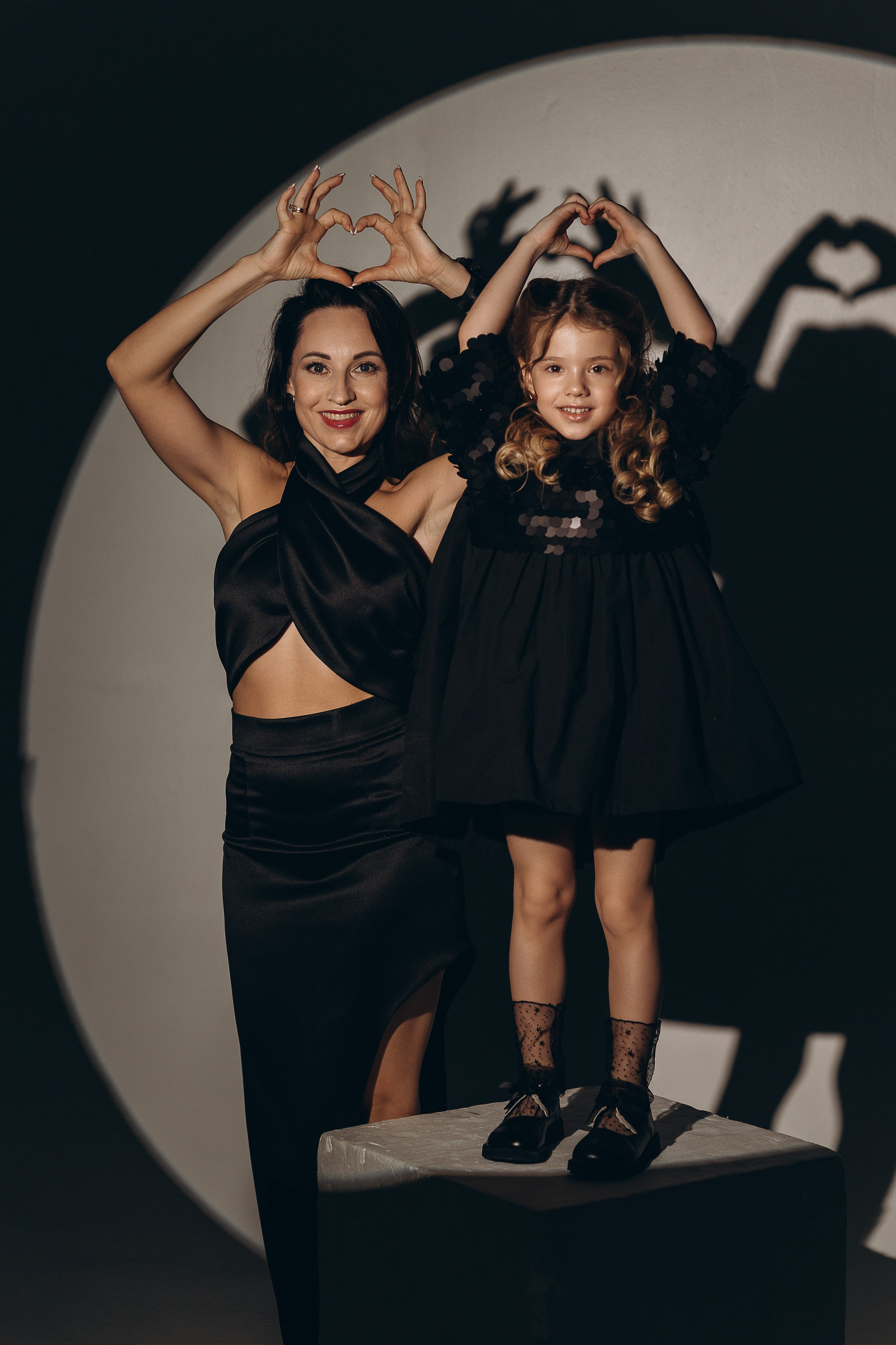 Мама с дочкой. Семейный и детский фотограф в городе Подолск МО Крылова Ирина