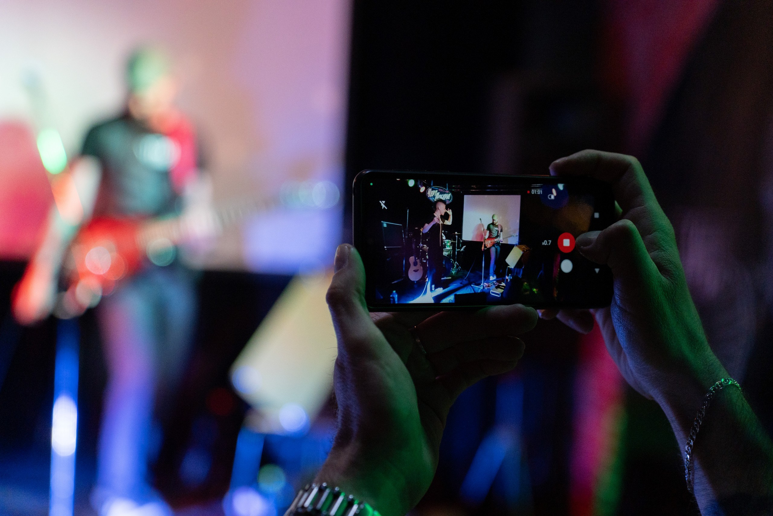 Звонтья. Репортажная съёмка в Санкт-Петербурге, Константин Петров