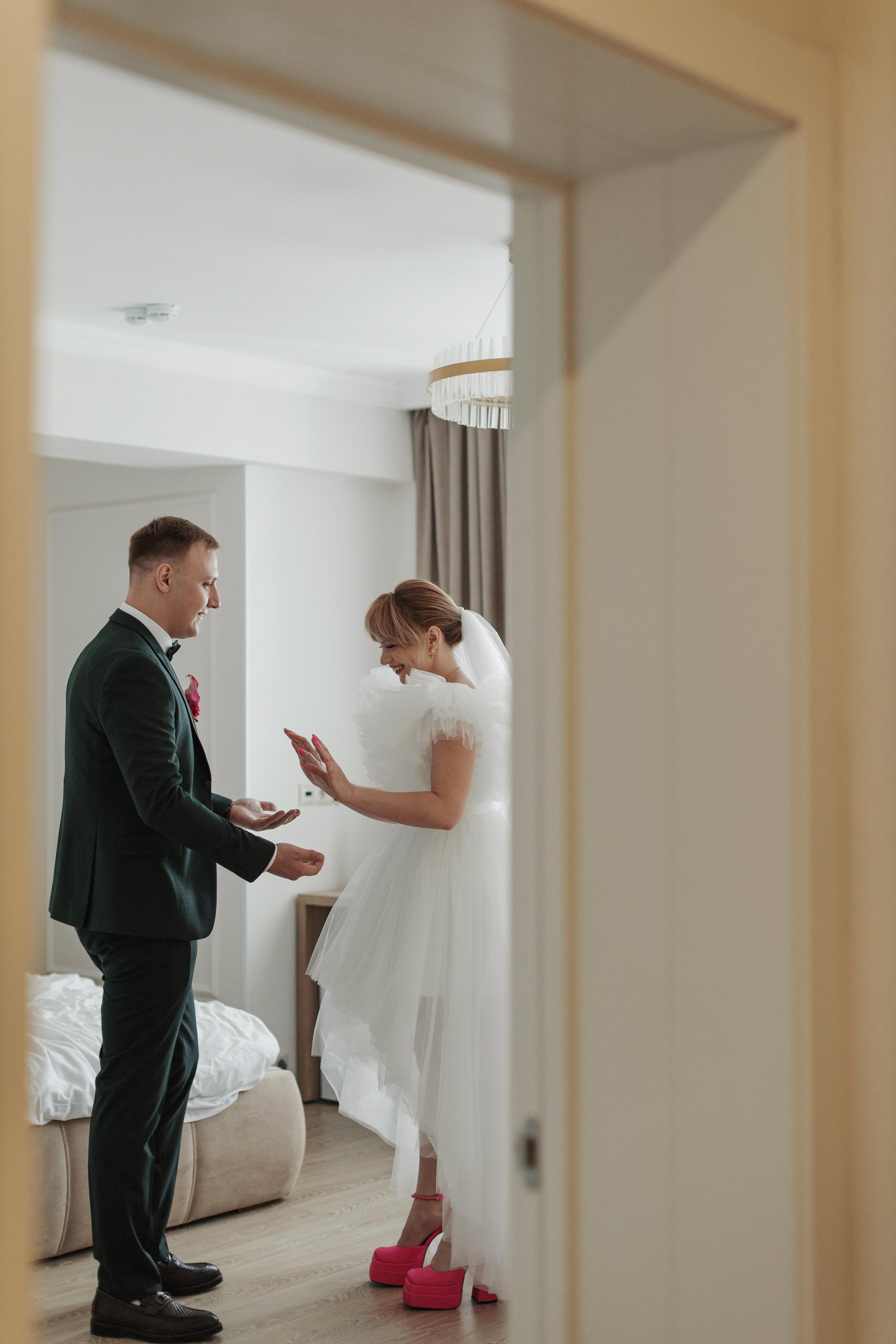 Фотосессия утро невесты и жениха. Свадебный фотограф Москва Анастасия Храмова