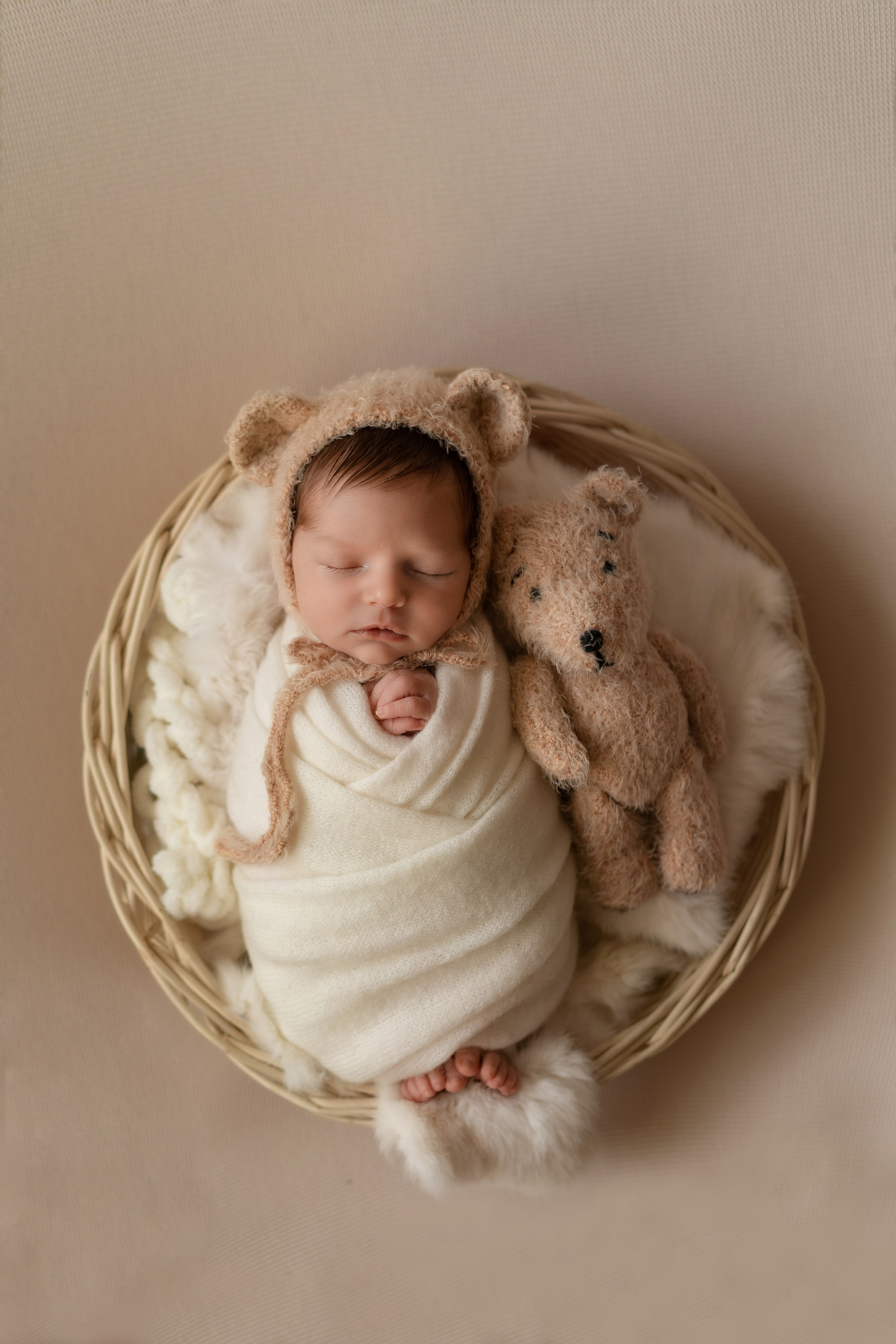 Семейный и  фотограф новорожденных Радужный ХМАО Зара Муртузалиева