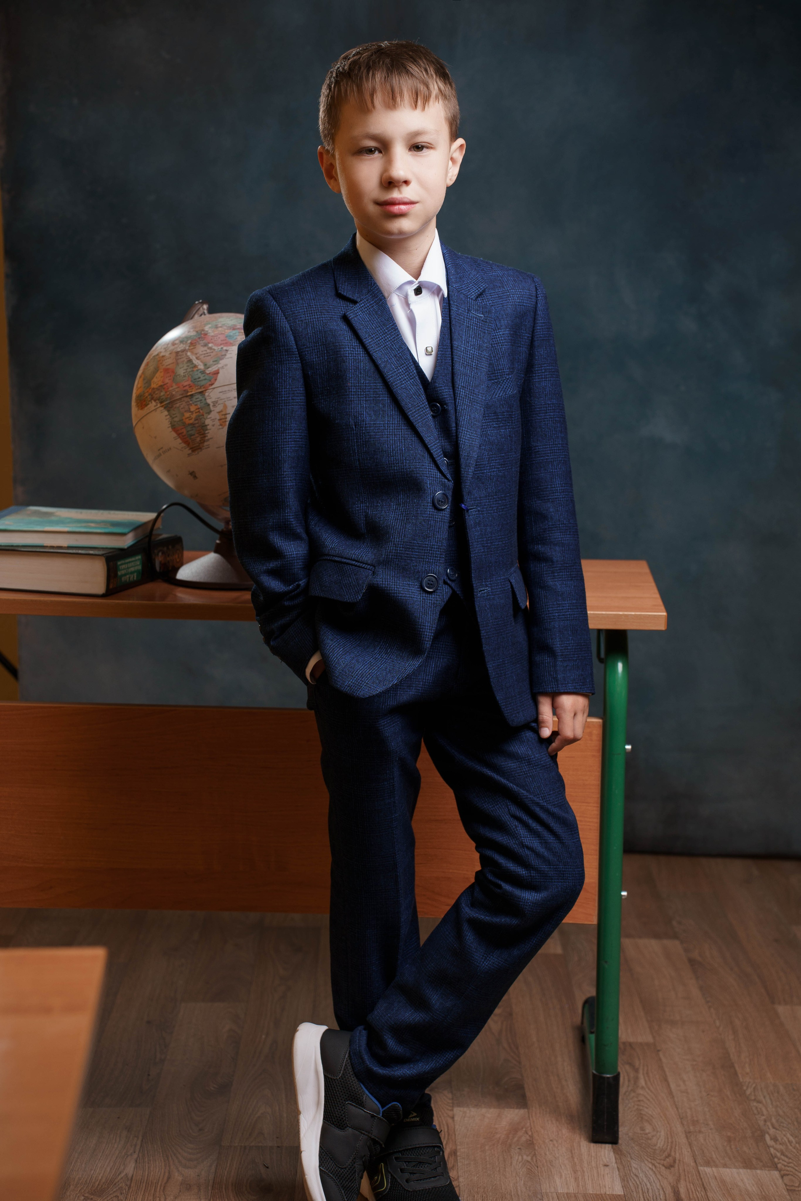 4 класс 43 школа. Ирина Коновалова школьный фотограф. Выпускные альбомы Ярославль