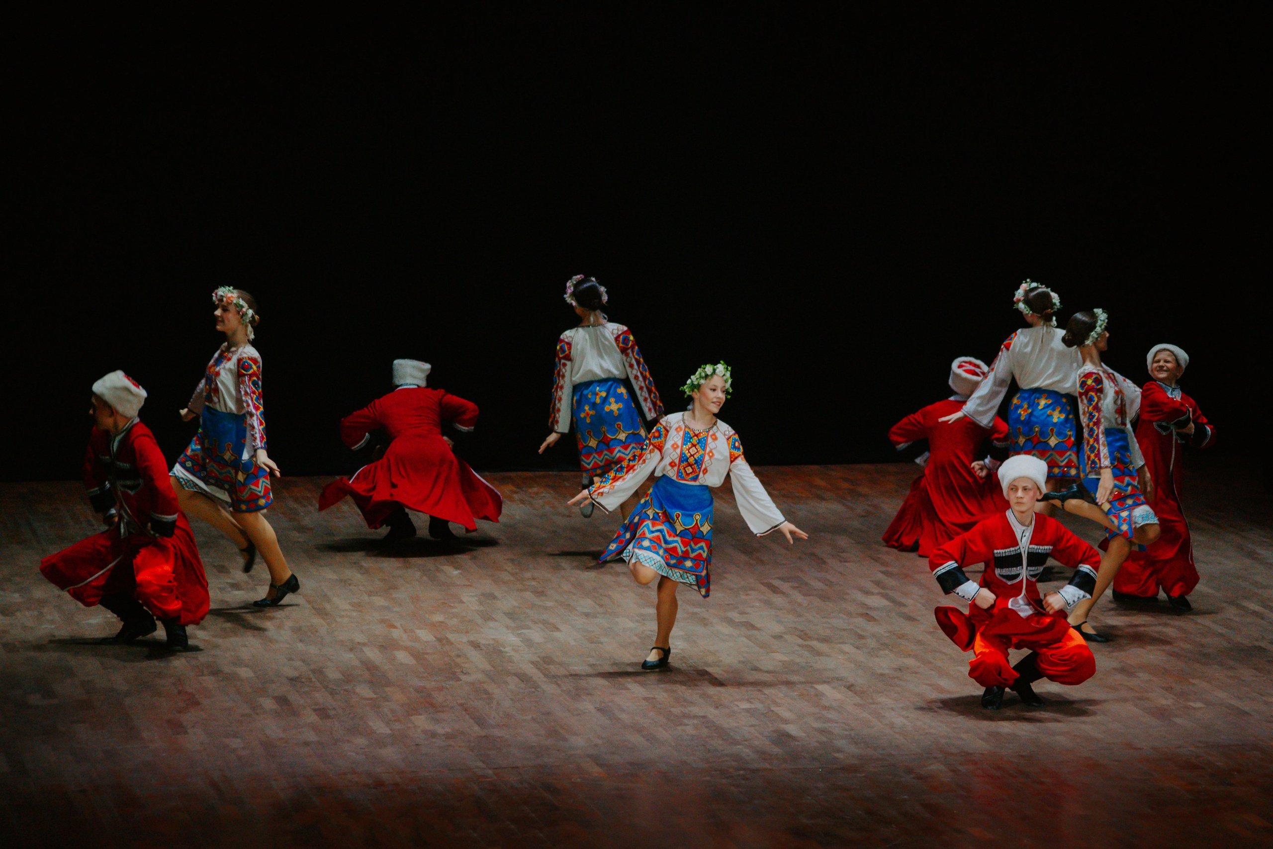 «Уральский сувенир». Концерт танцевальной студии. Фотограф в Челябинске Ополихина Анна