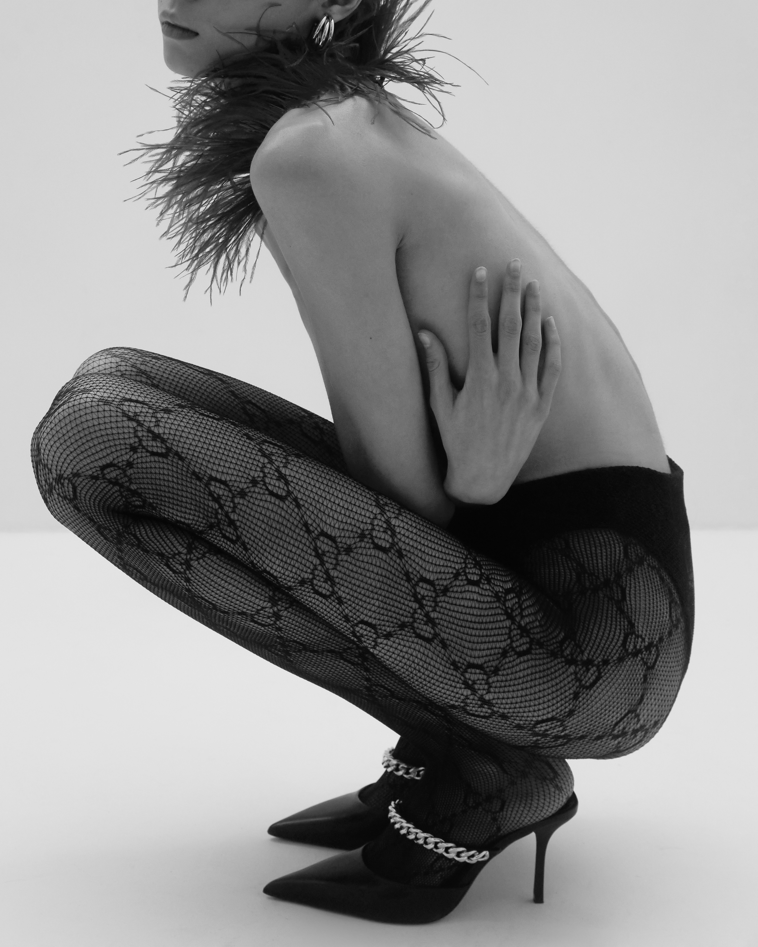 KRISTEN MANU. Anne Demia