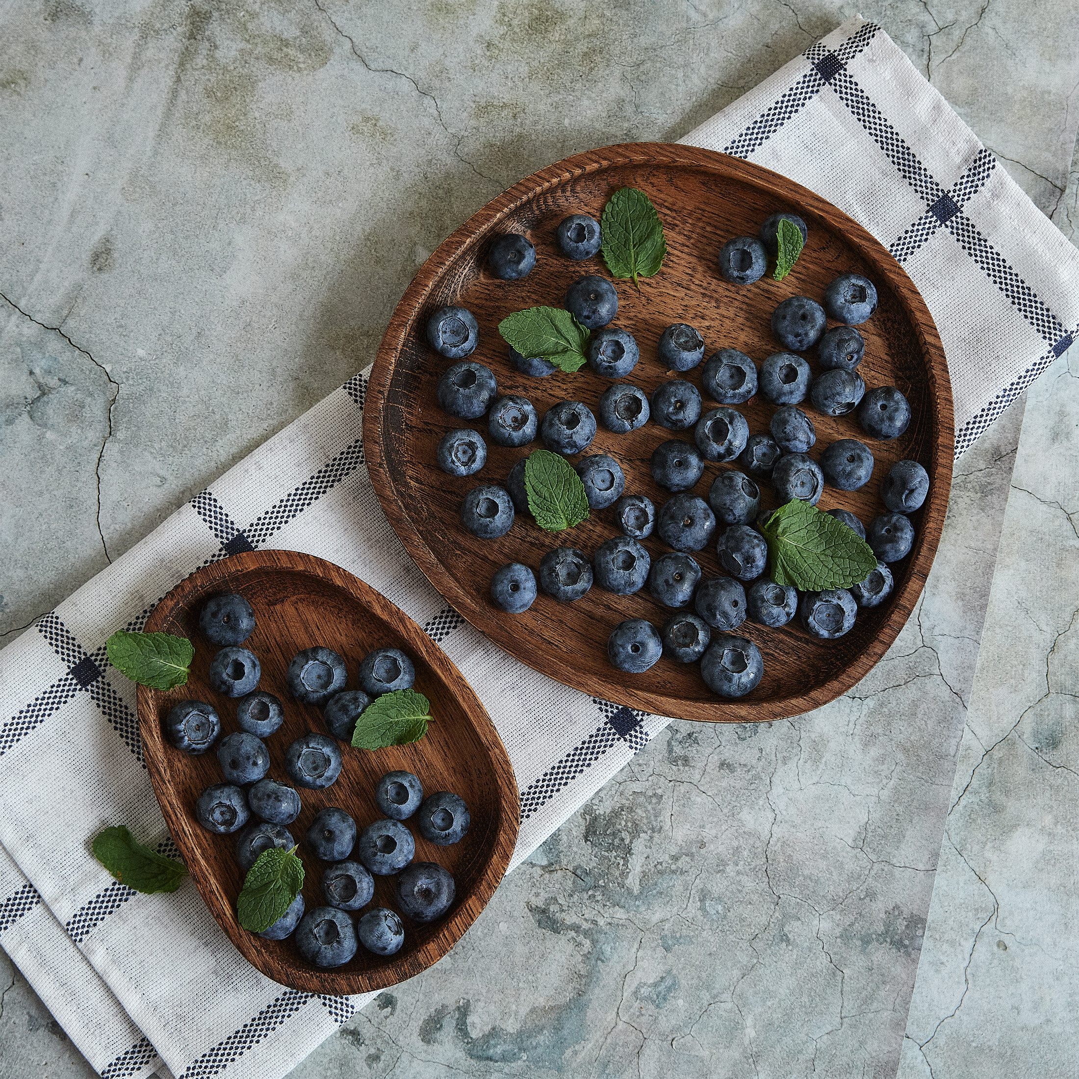 Съёмка товарных позиций для бренда «Лиловая дымка»